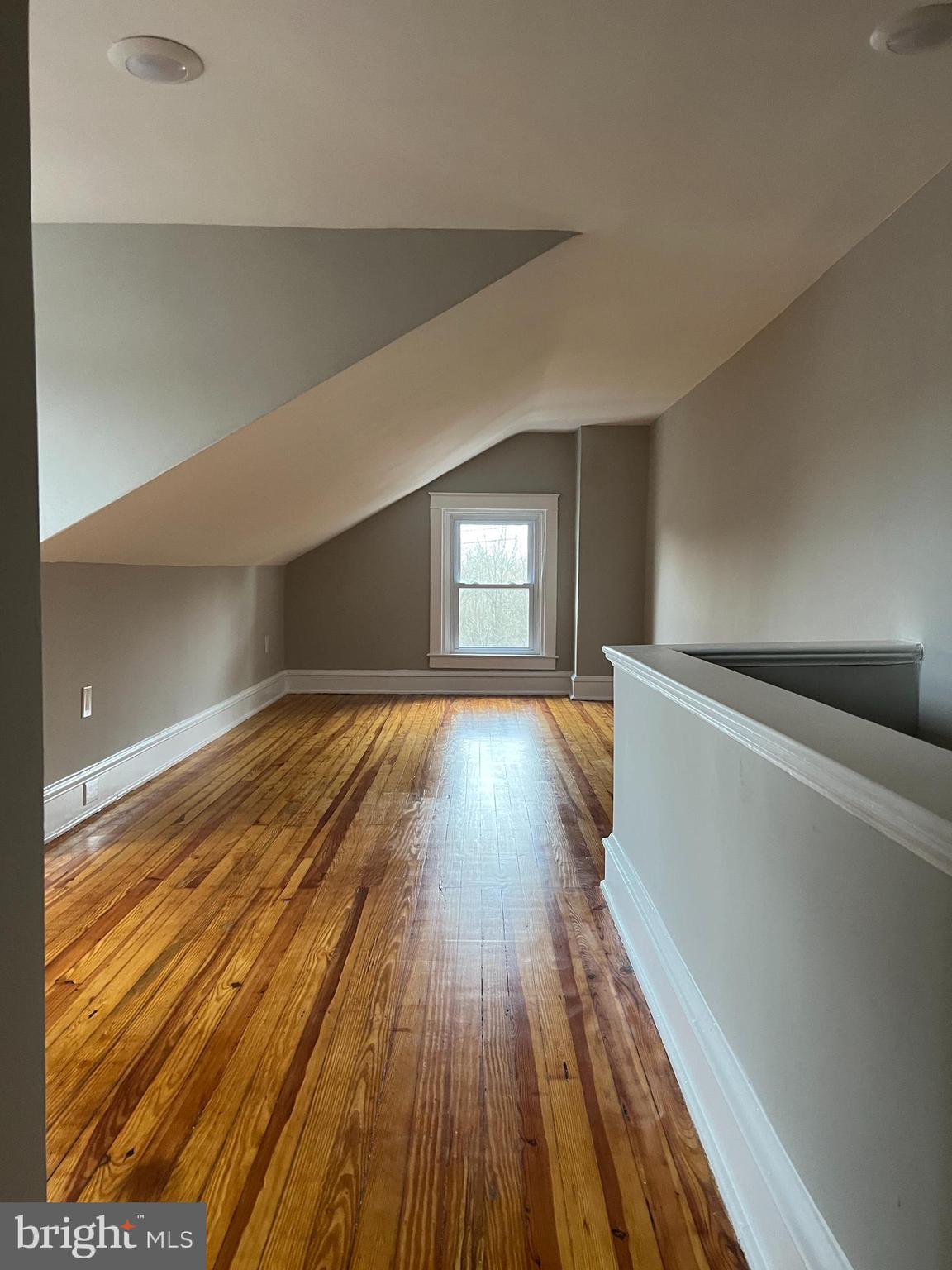 DREXEL PLAZA - Residential Lease