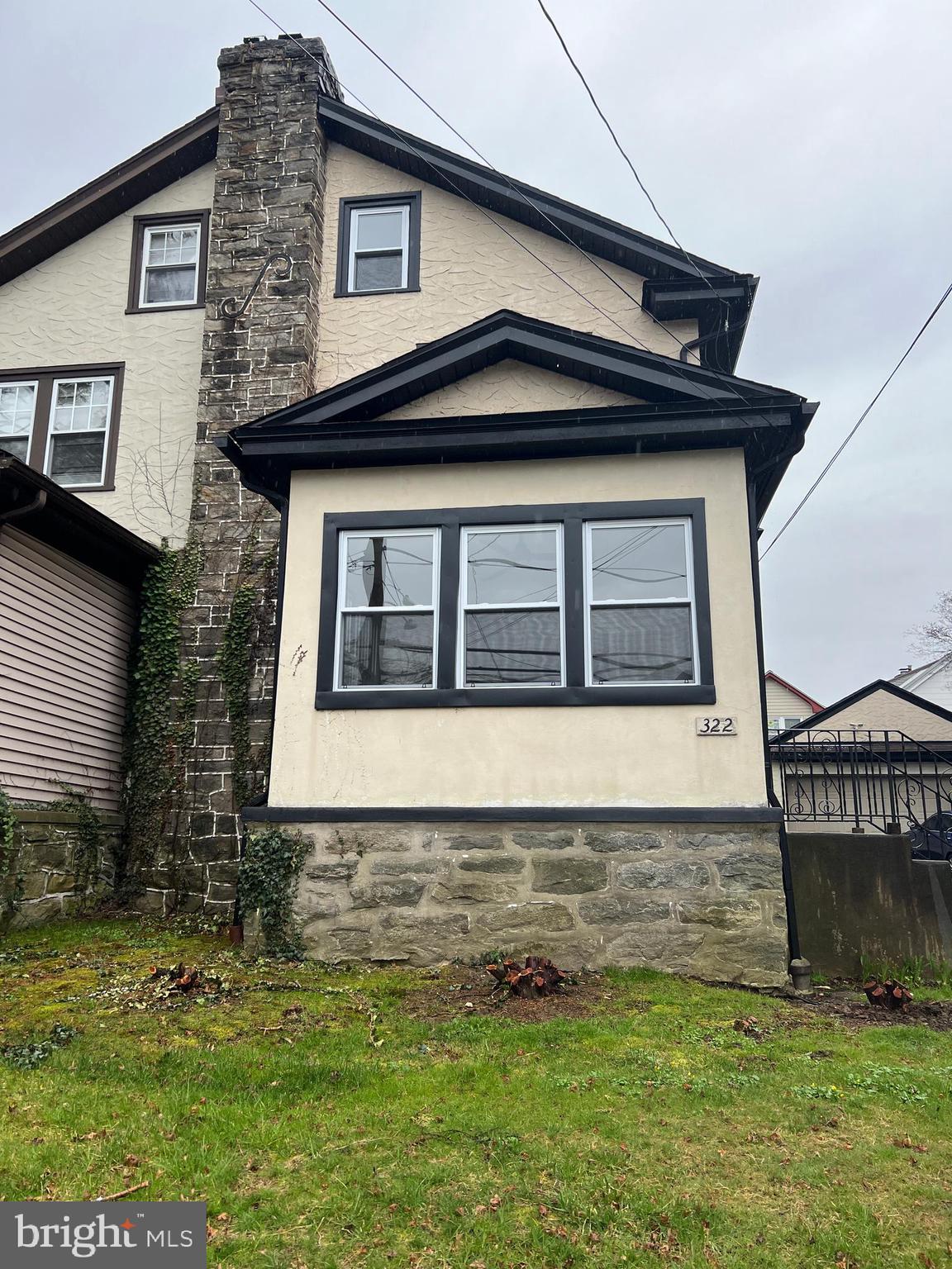 DREXEL PLAZA - Residential Lease
