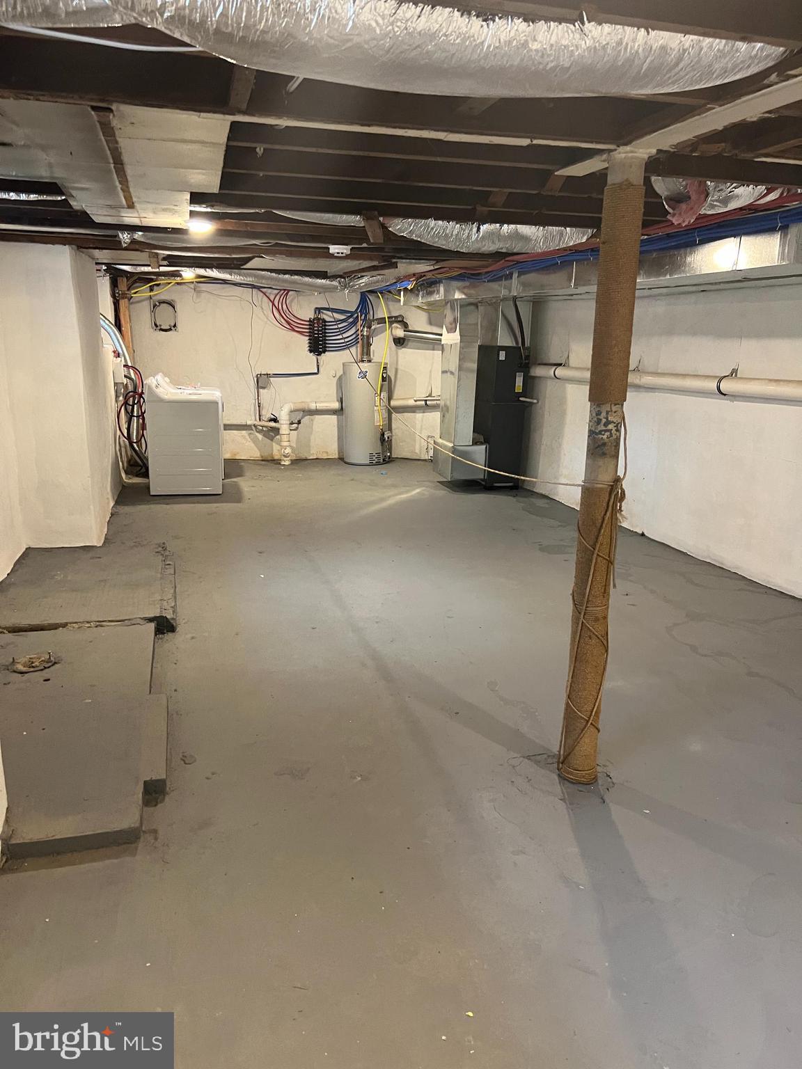 DREXEL PLAZA - Residential Lease