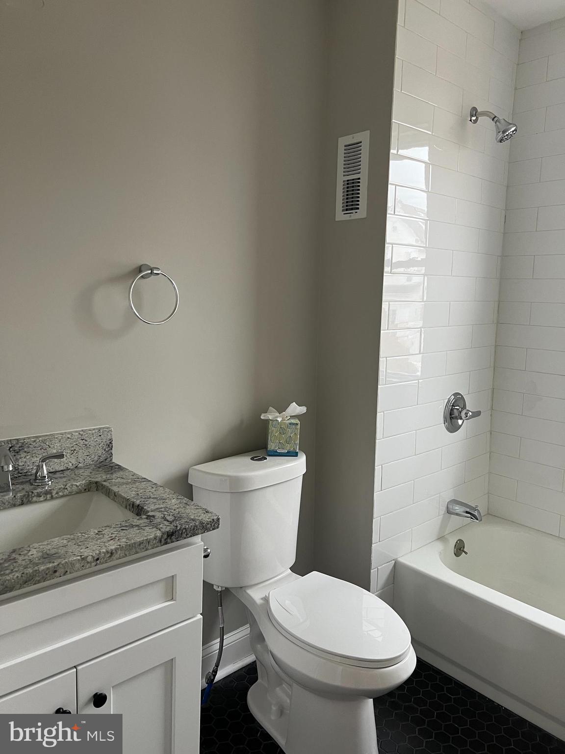 DREXEL PLAZA - Residential Lease