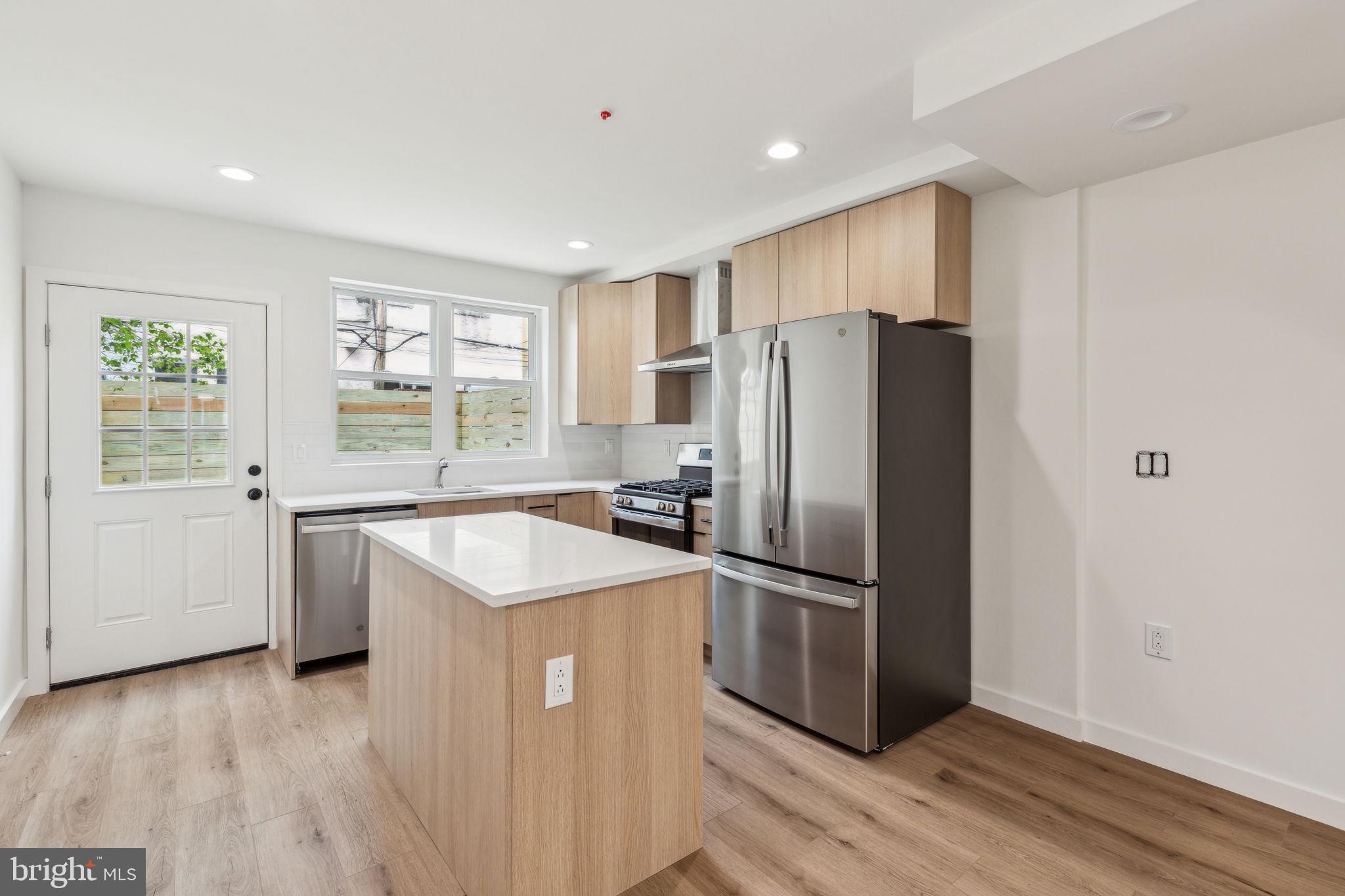 PENNSPORT - Residential Lease