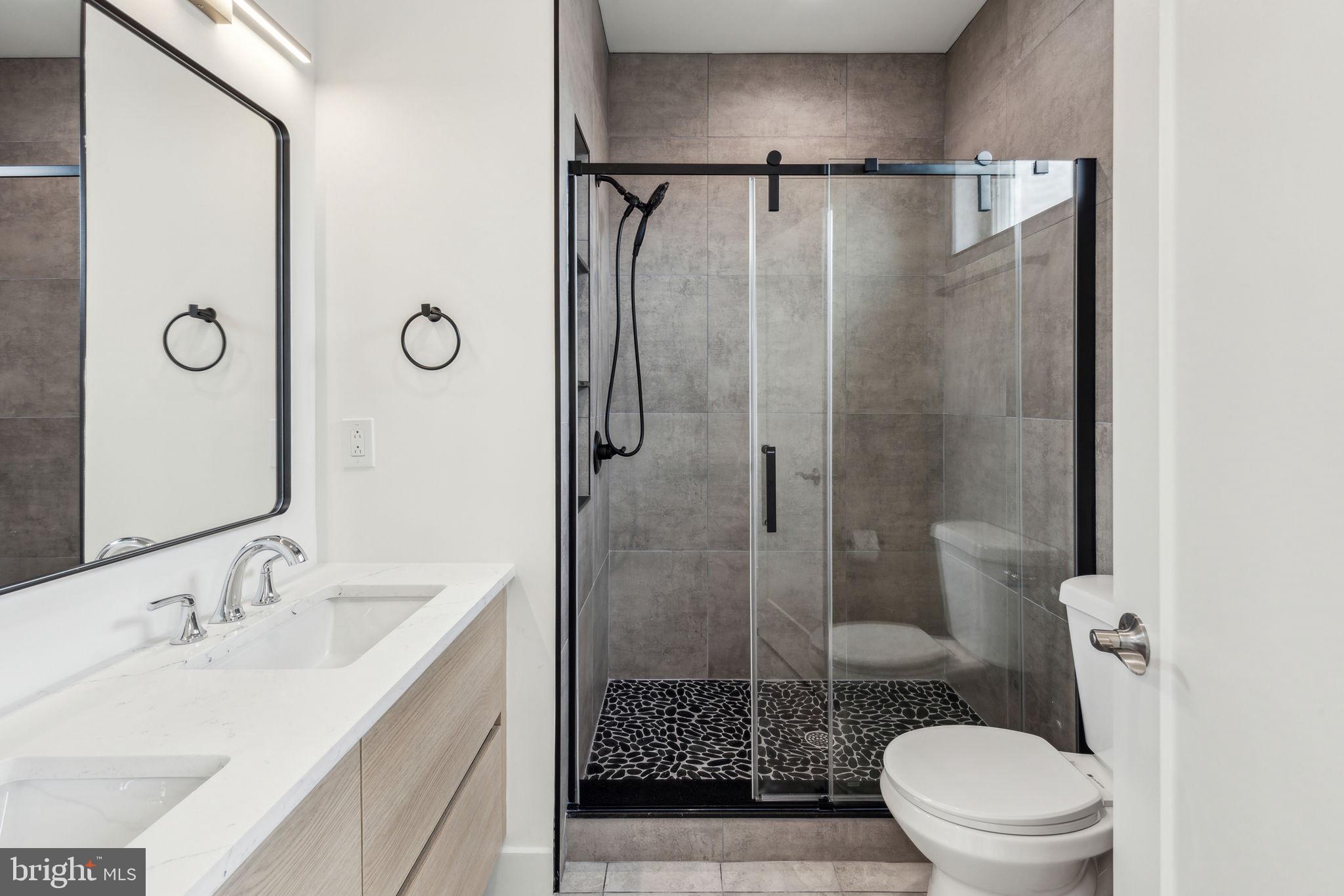 PENNSPORT - Residential Lease