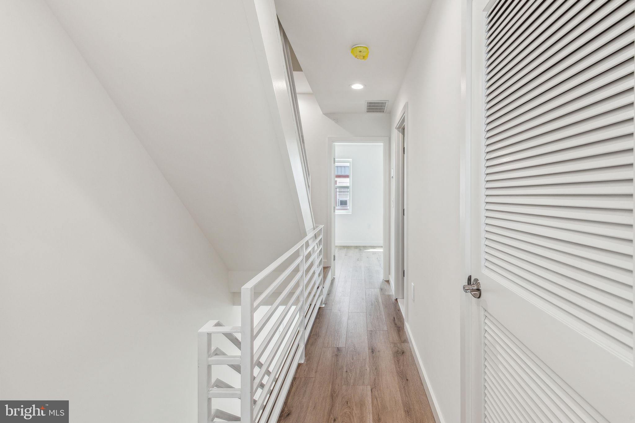 PENNSPORT - Residential Lease