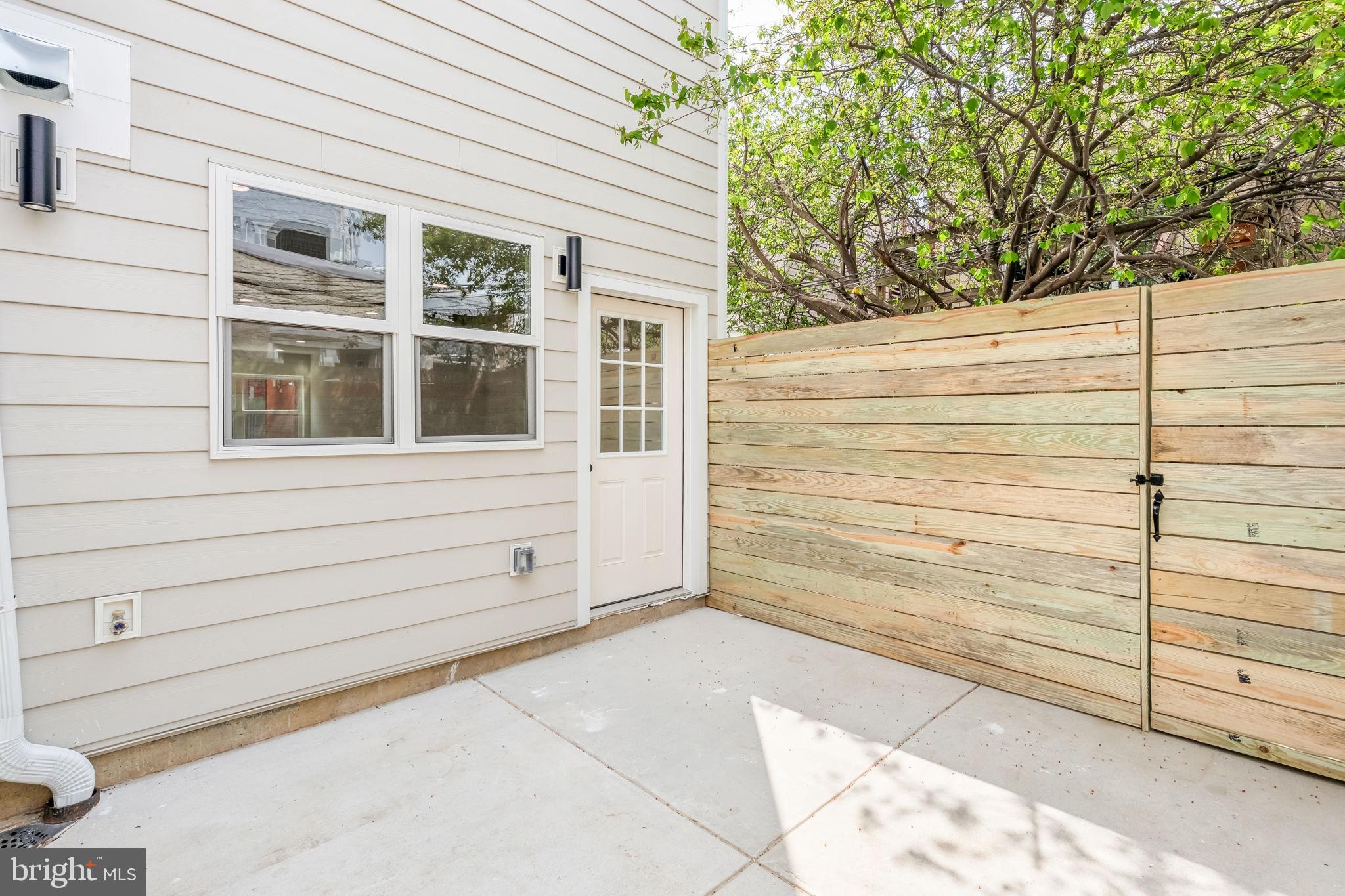 PENNSPORT - Residential Lease