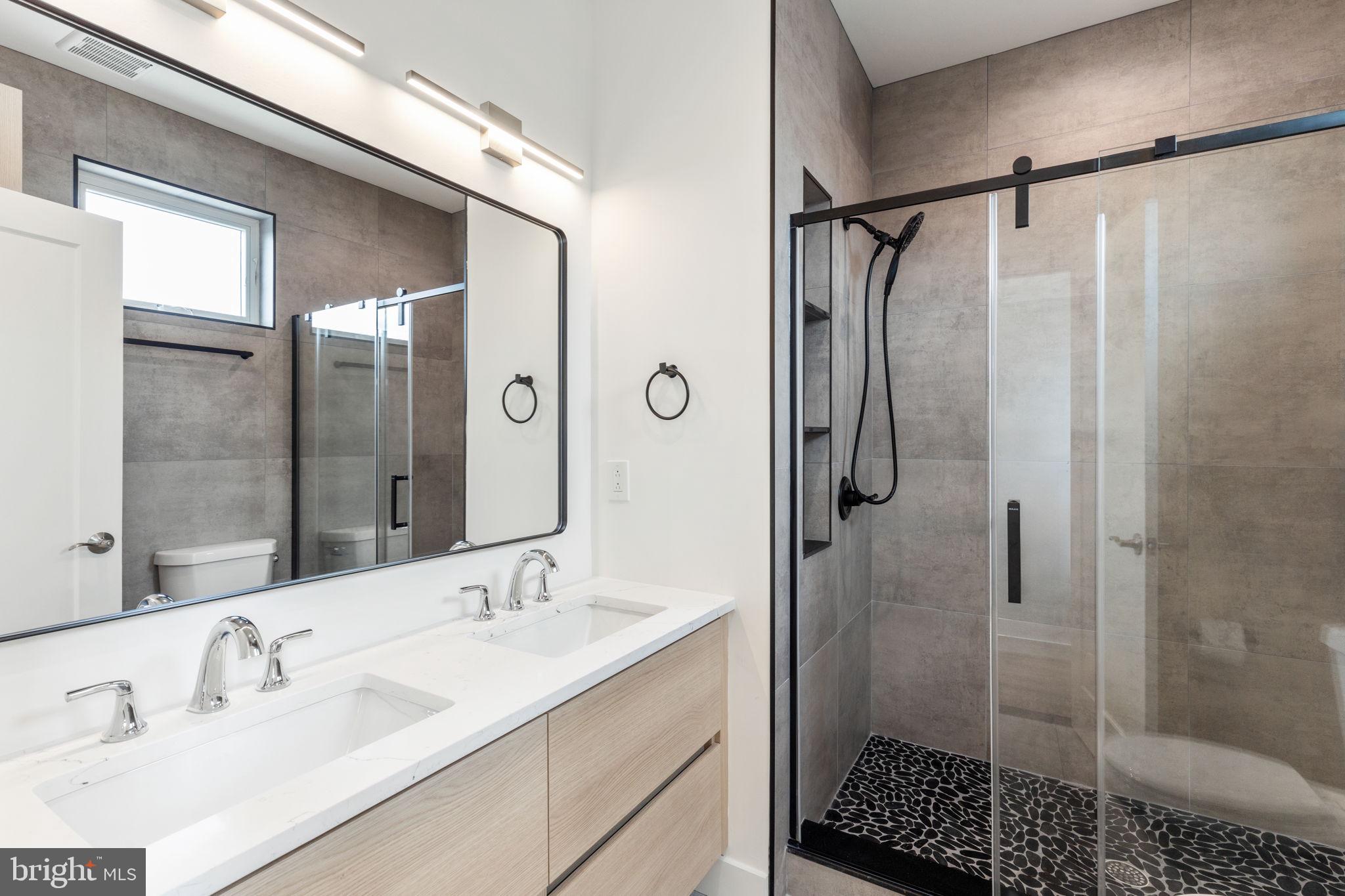 PENNSPORT - Residential Lease