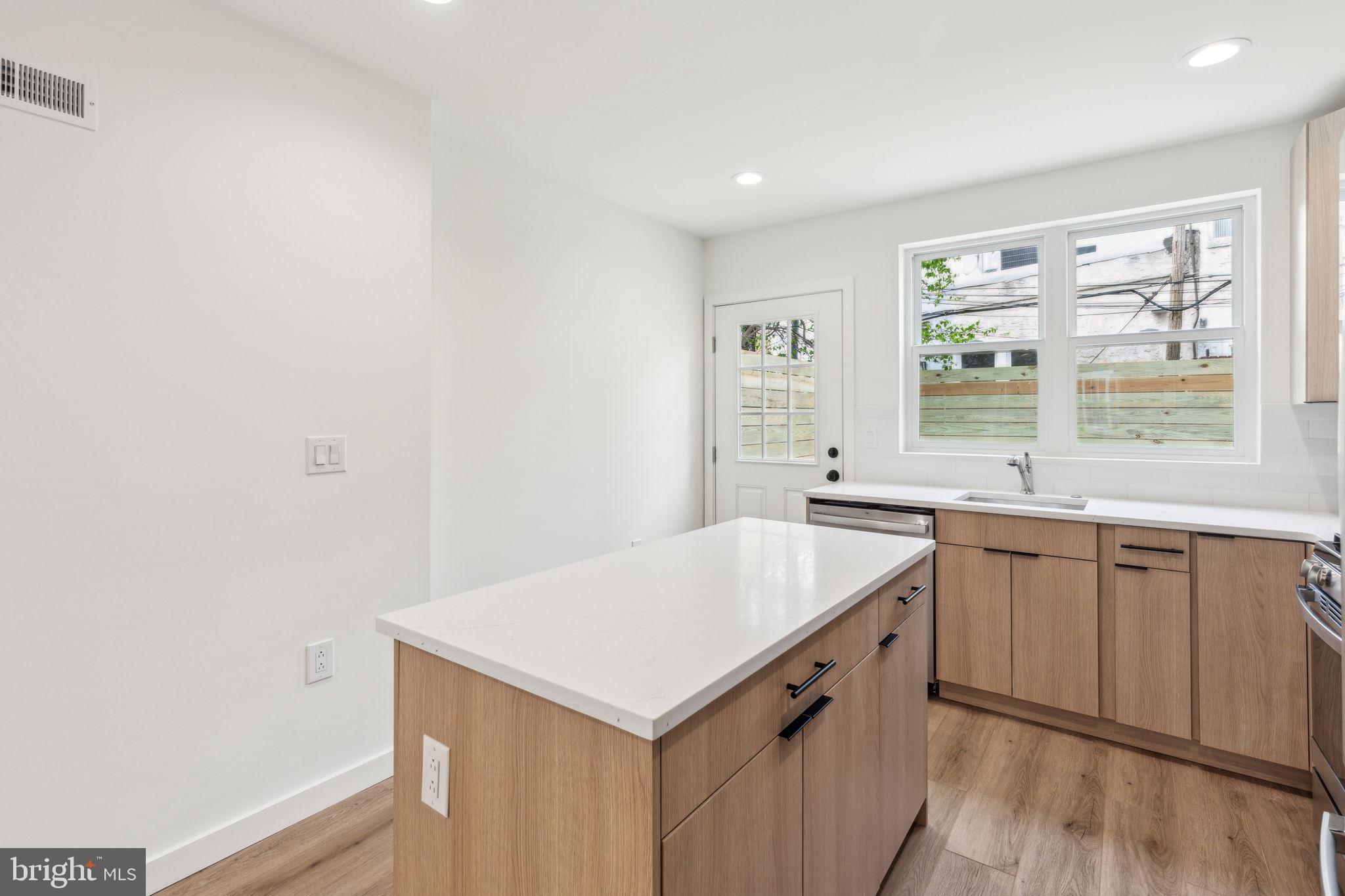 PENNSPORT - Residential Lease