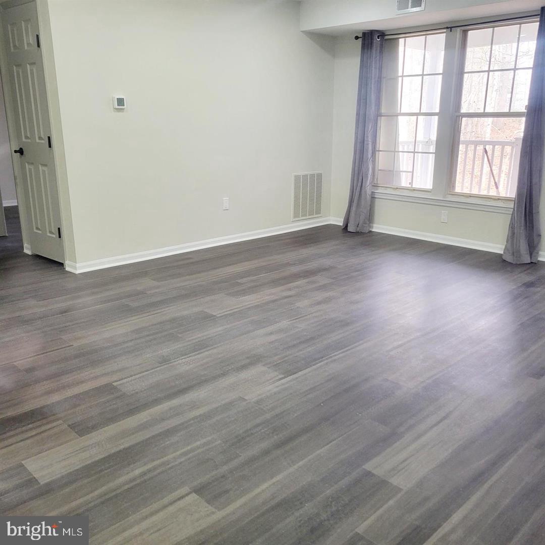 WOODBRIDGE - Residential Lease