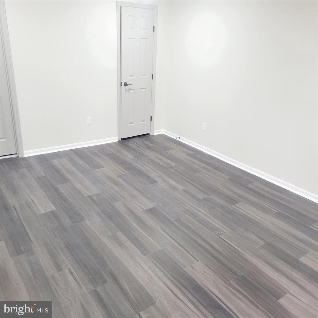 WOODBRIDGE - Residential Lease