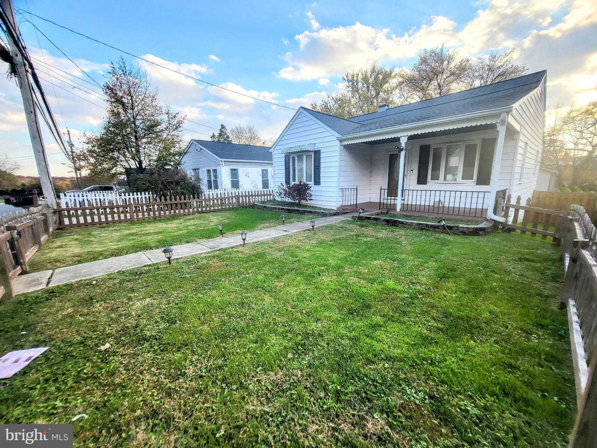 ROSEDALE - Residential