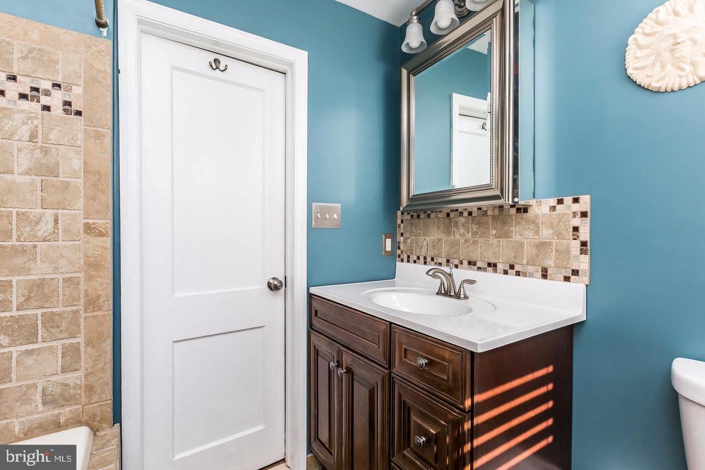 ROSEDALE - Residential