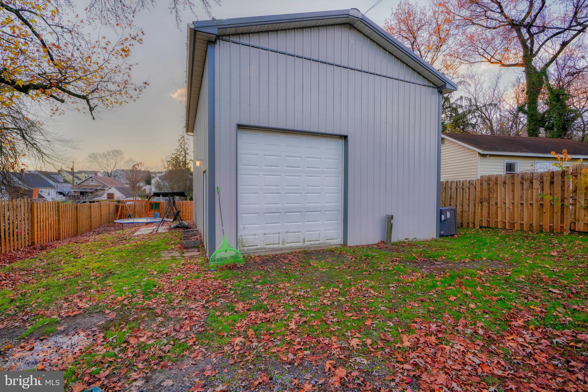 ROSEDALE - Residential