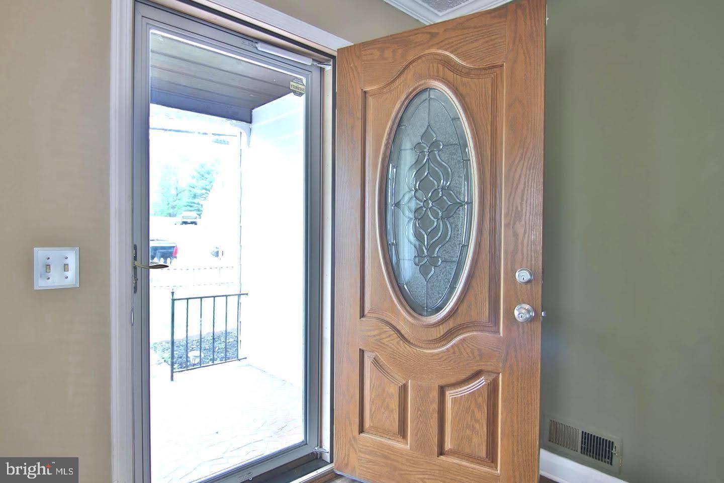 ROSEDALE - Residential