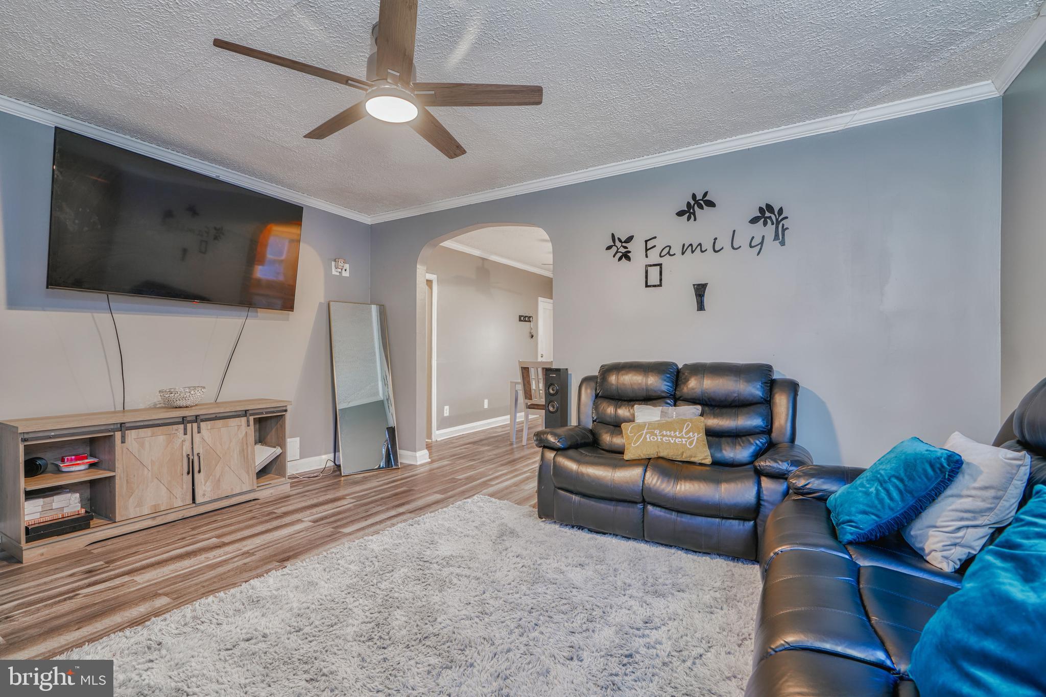 ROSEDALE - Residential