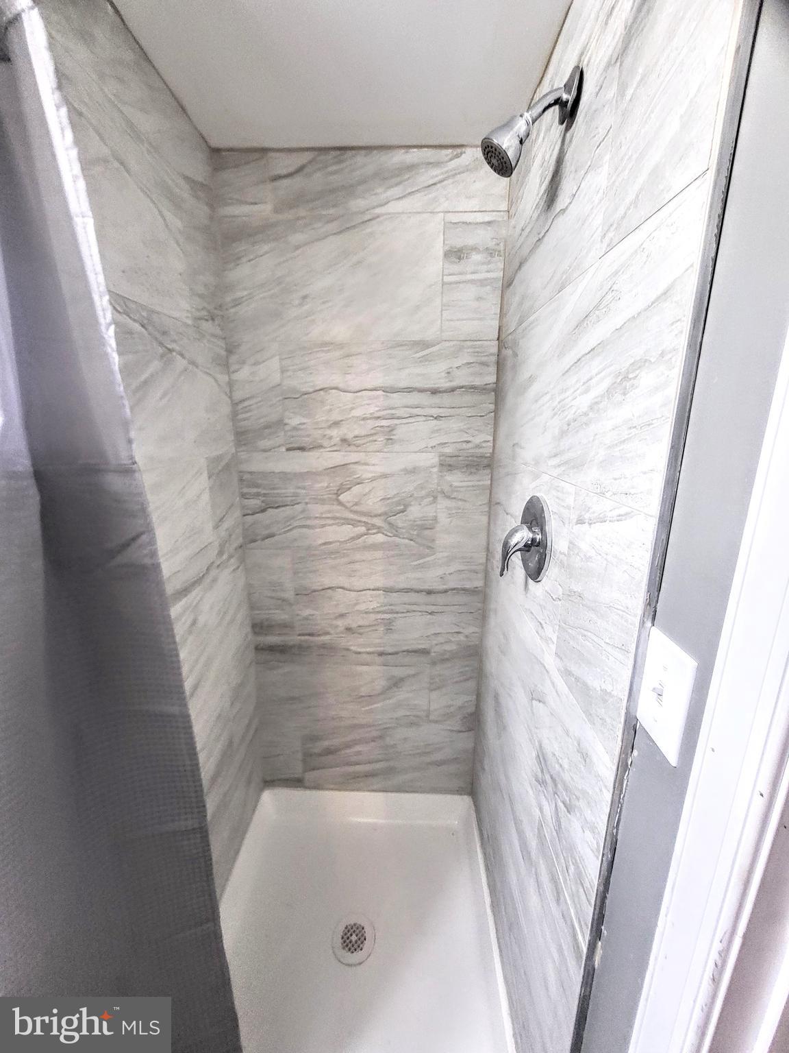 ROSEDALE - Residential