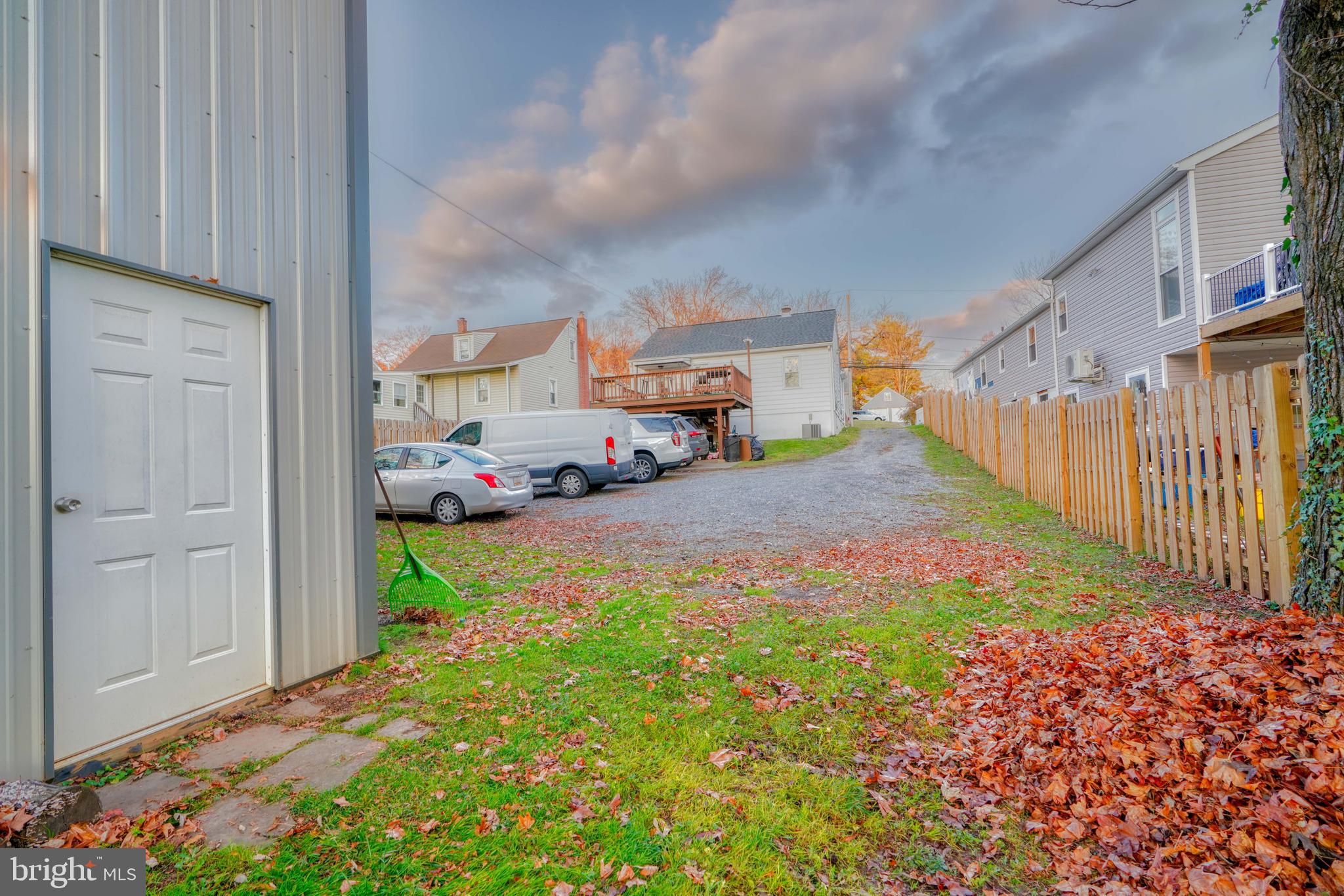 ROSEDALE - Residential