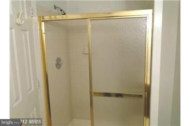 LAKE RIDGE - Residential Lease