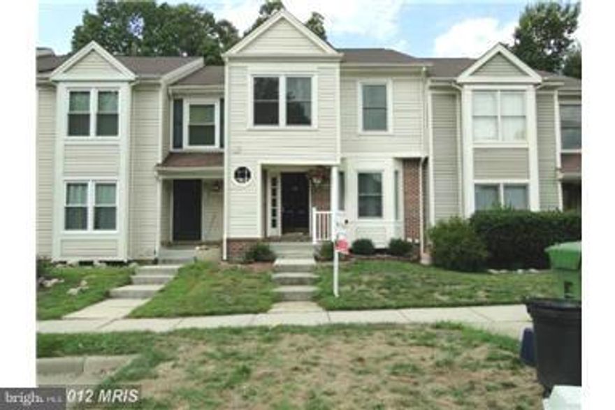 WOW**HOME BACKS TO OCCUQUAN RIVER**AMAZING VIEWS OF THE RIVER, W/ BOATING CLUB ACROSS THERIVER**HARDWOOD FLOORS ON MAIN LEVEL, PROF. CLEANED AND READY TO MOVE IN**FULLY FINISHED BASEMENT. BASEMENT IS WALK OUT LEVEL WITH A FIREPLACE***DECK ON MAIN LEVEL HAS STAIRS TO BACKYARD.***