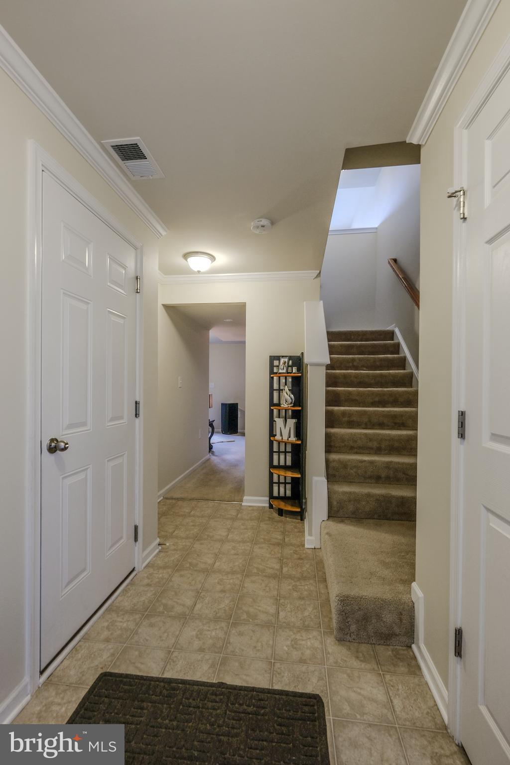 LAKELAND PLACE - Residential