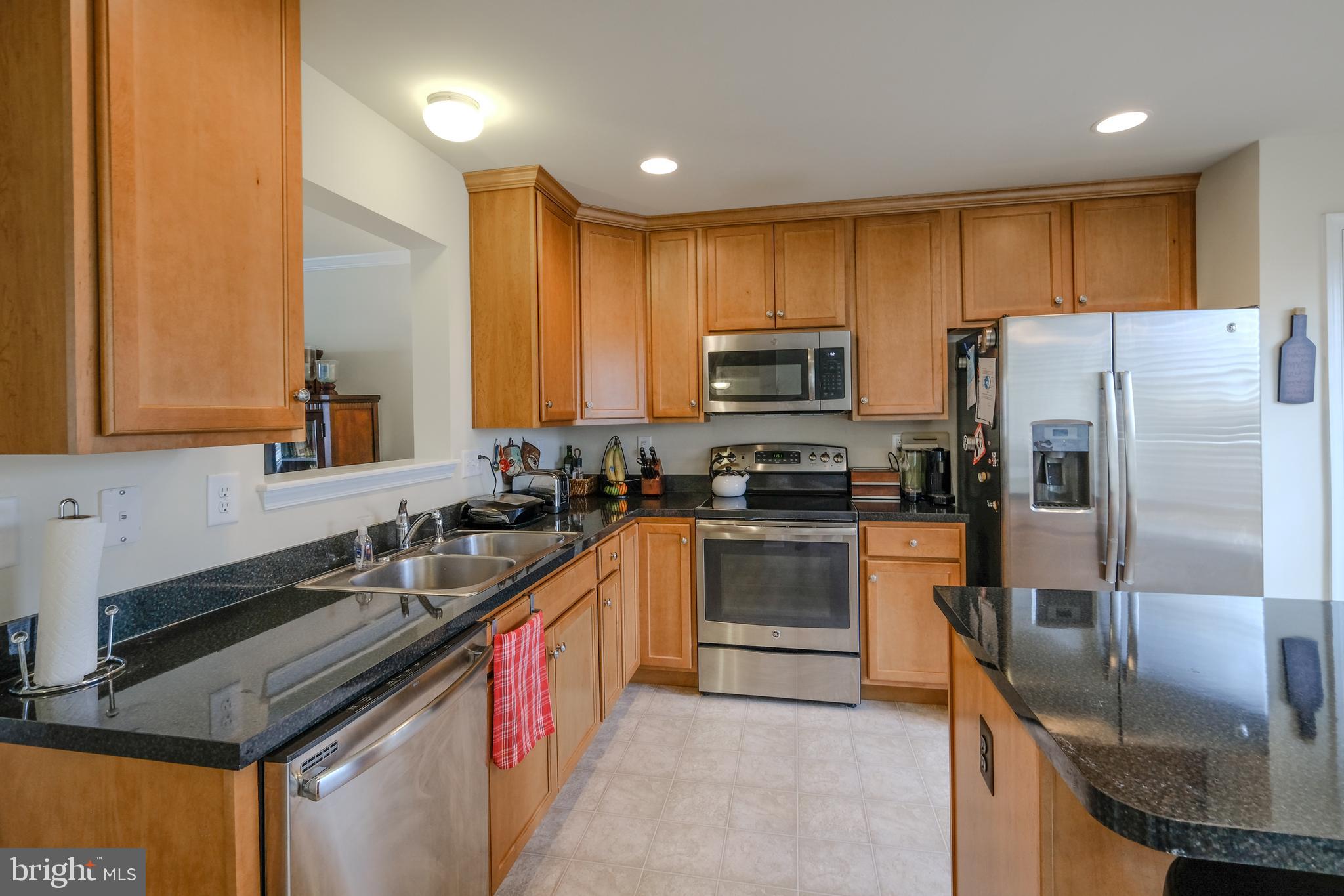 LAKELAND PLACE - Residential