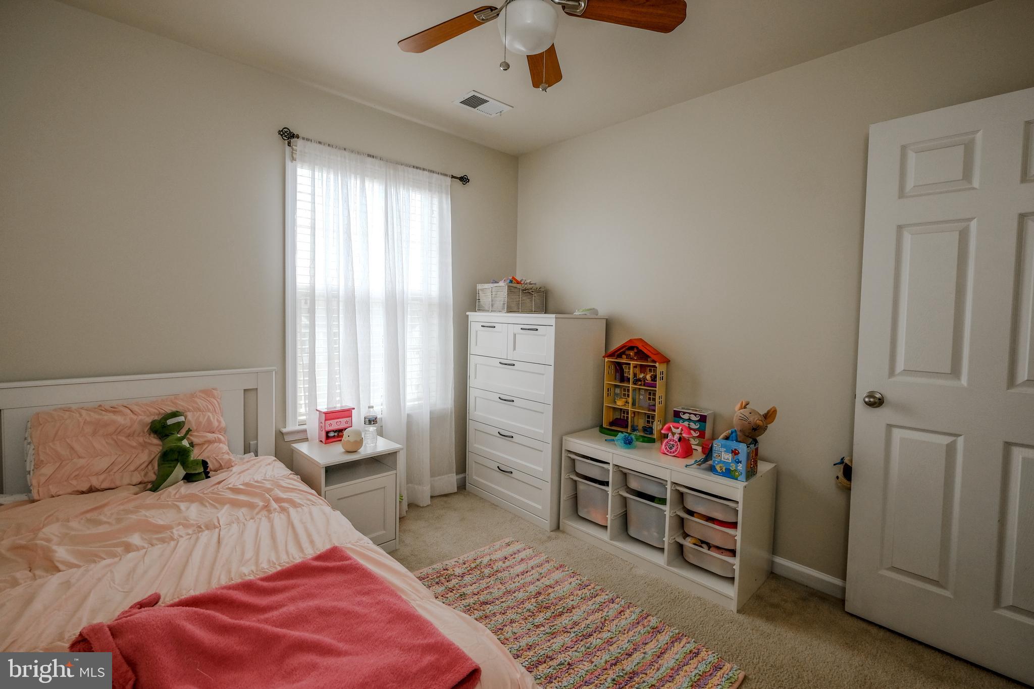 LAKELAND PLACE - Residential