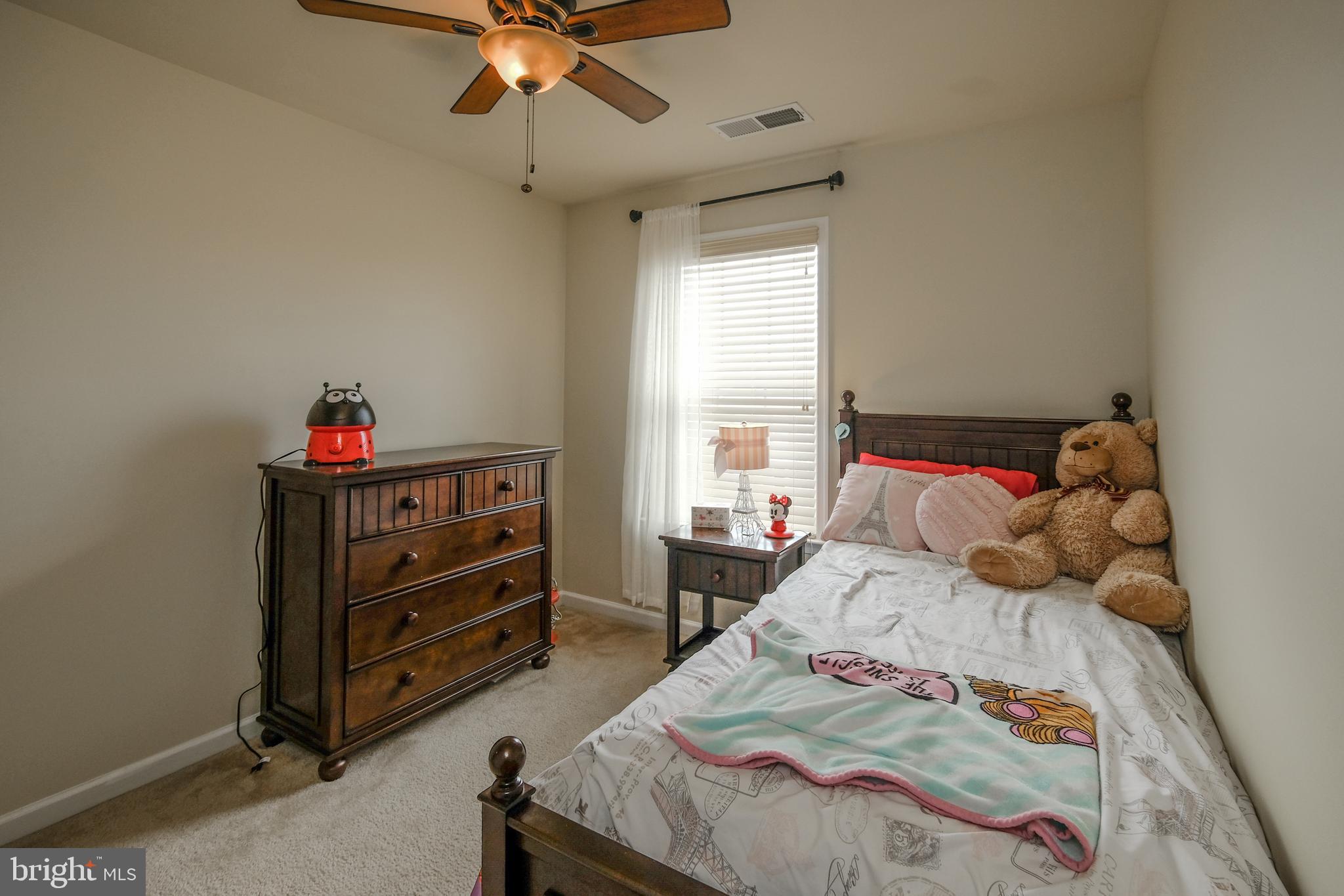 LAKELAND PLACE - Residential