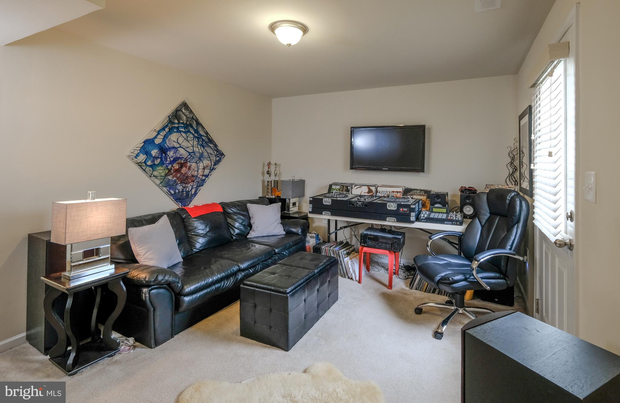 LAKELAND PLACE - Residential