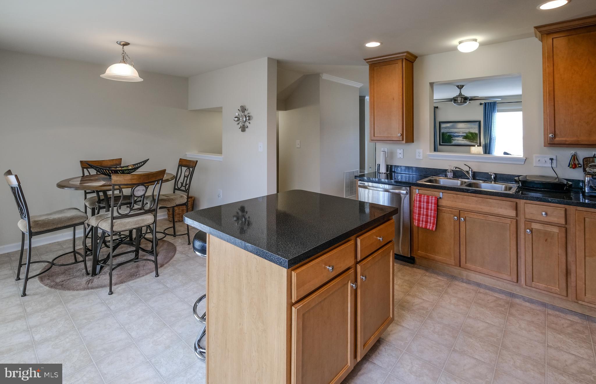 LAKELAND PLACE - Residential