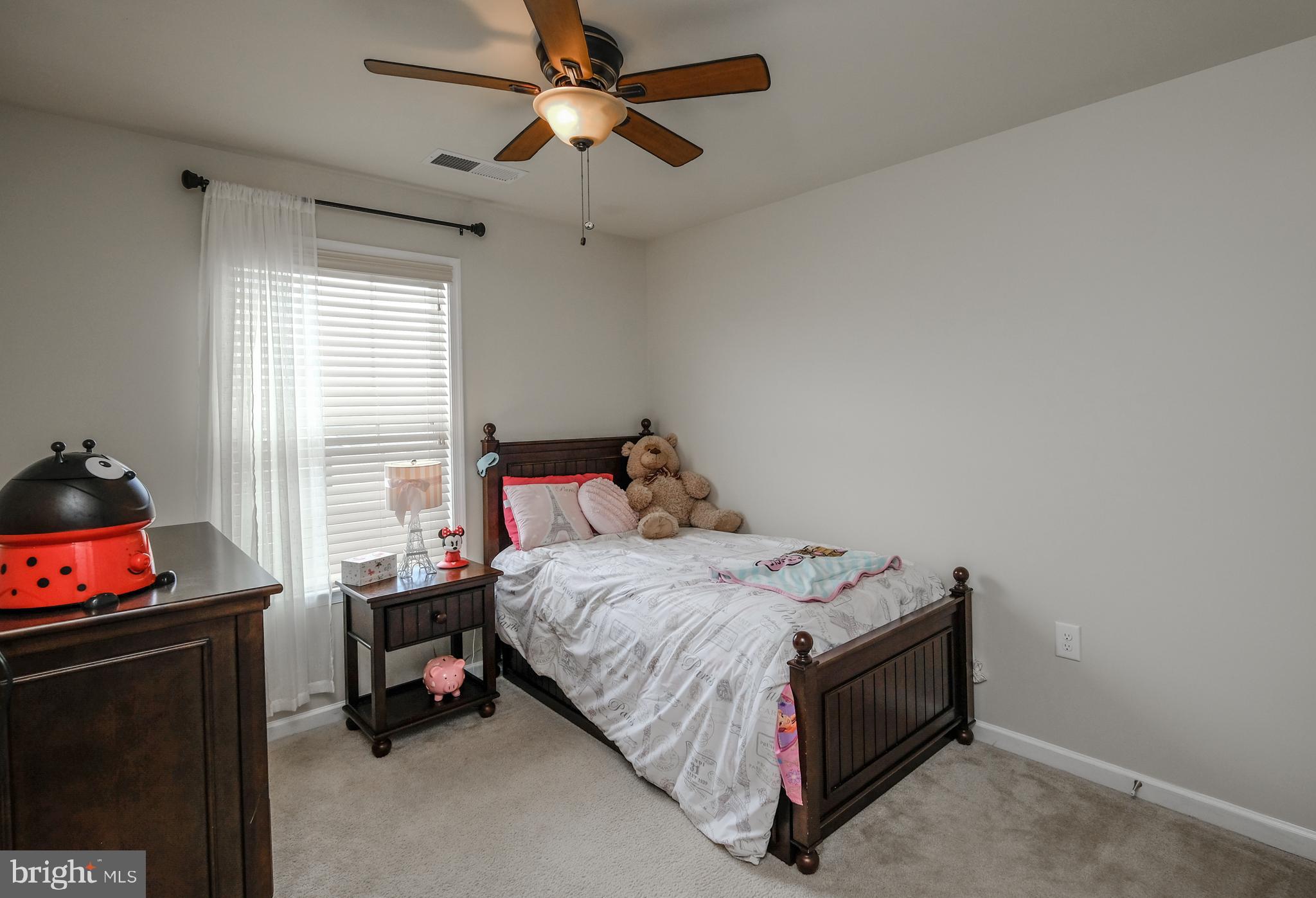 LAKELAND PLACE - Residential