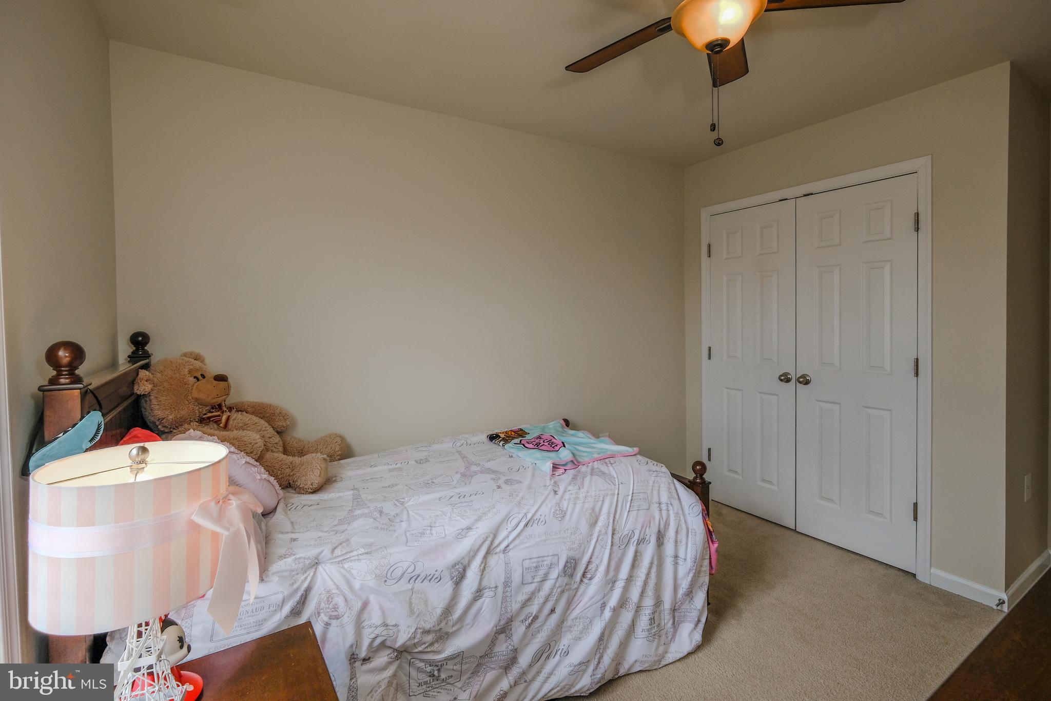 LAKELAND PLACE - Residential