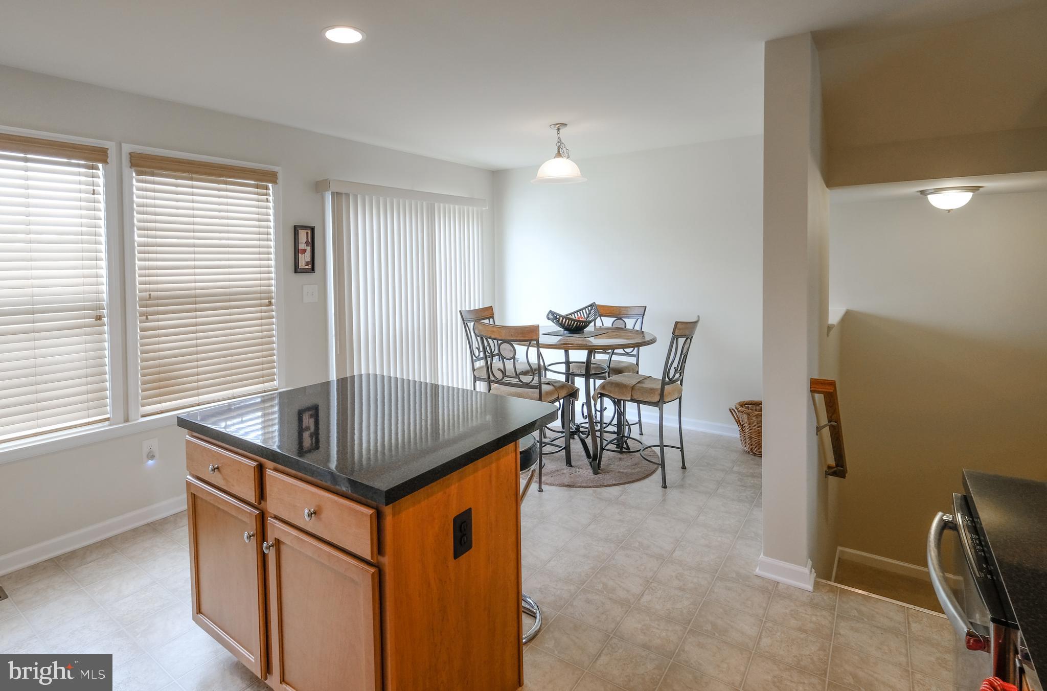 LAKELAND PLACE - Residential