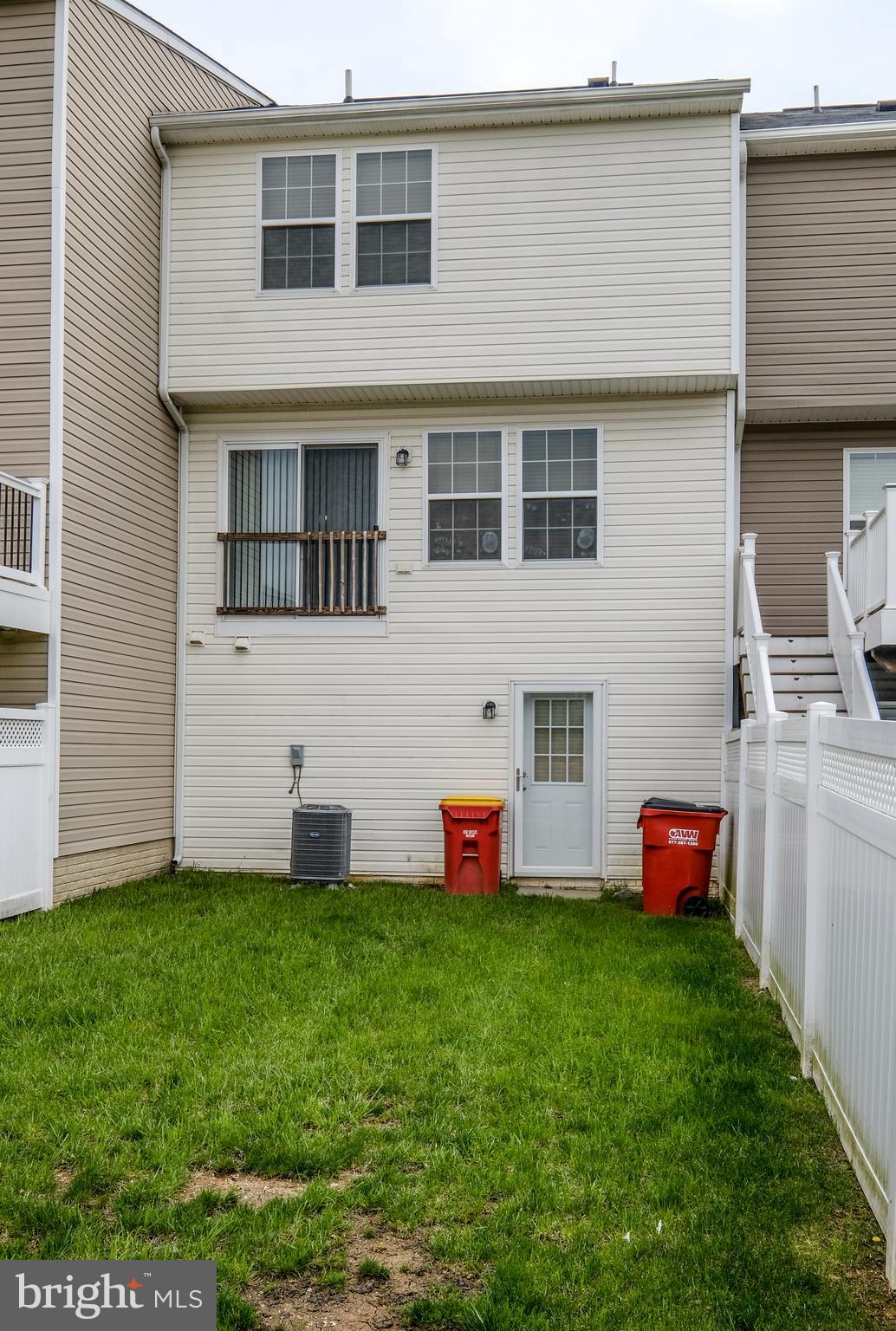 LAKELAND PLACE - Residential