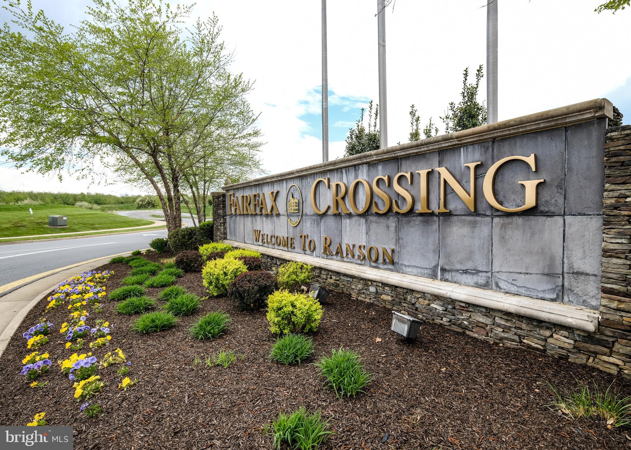 LAKELAND PLACE - Residential