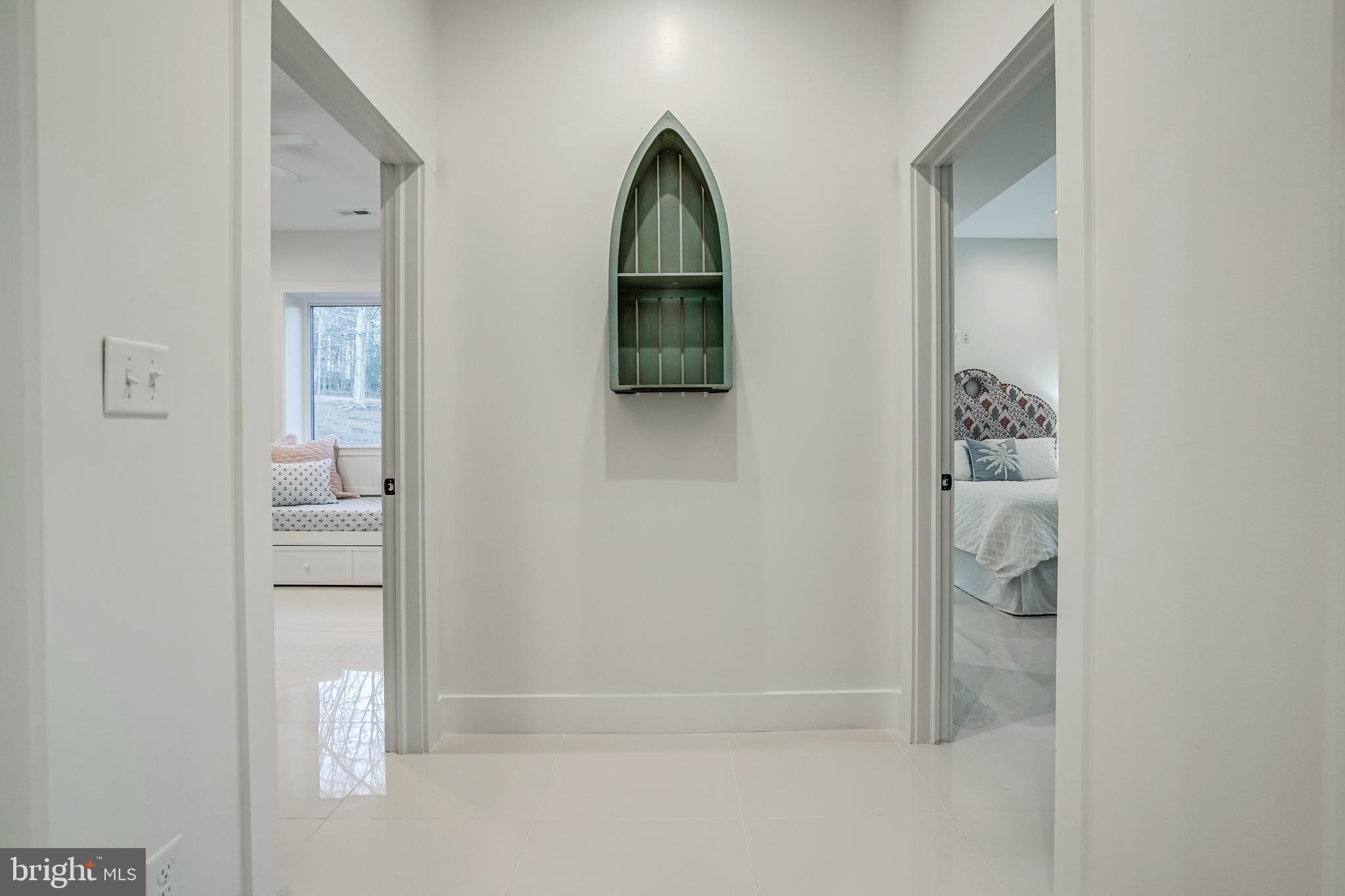 MITCHELL POINT - Residential