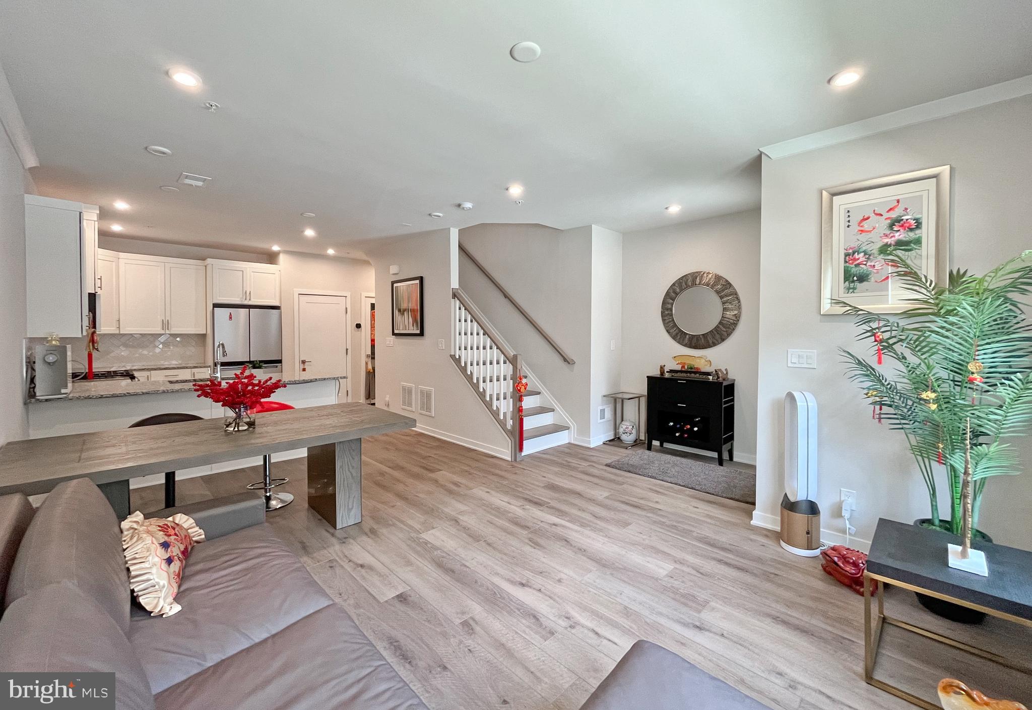 COMMONWEALTH PLACE AT WESTFIELDS - Residential Lease