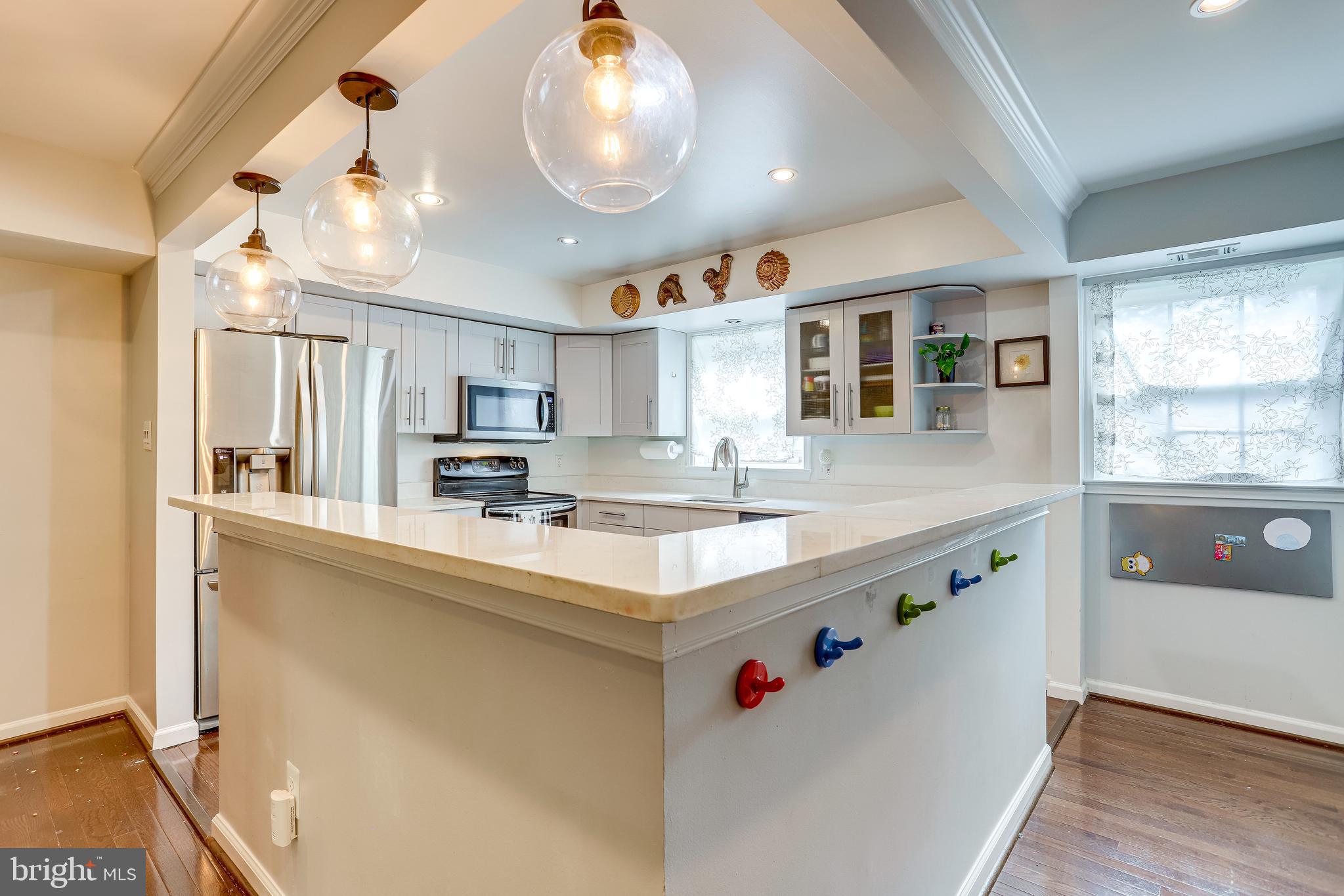 CARDINAL SQUARE - Residential