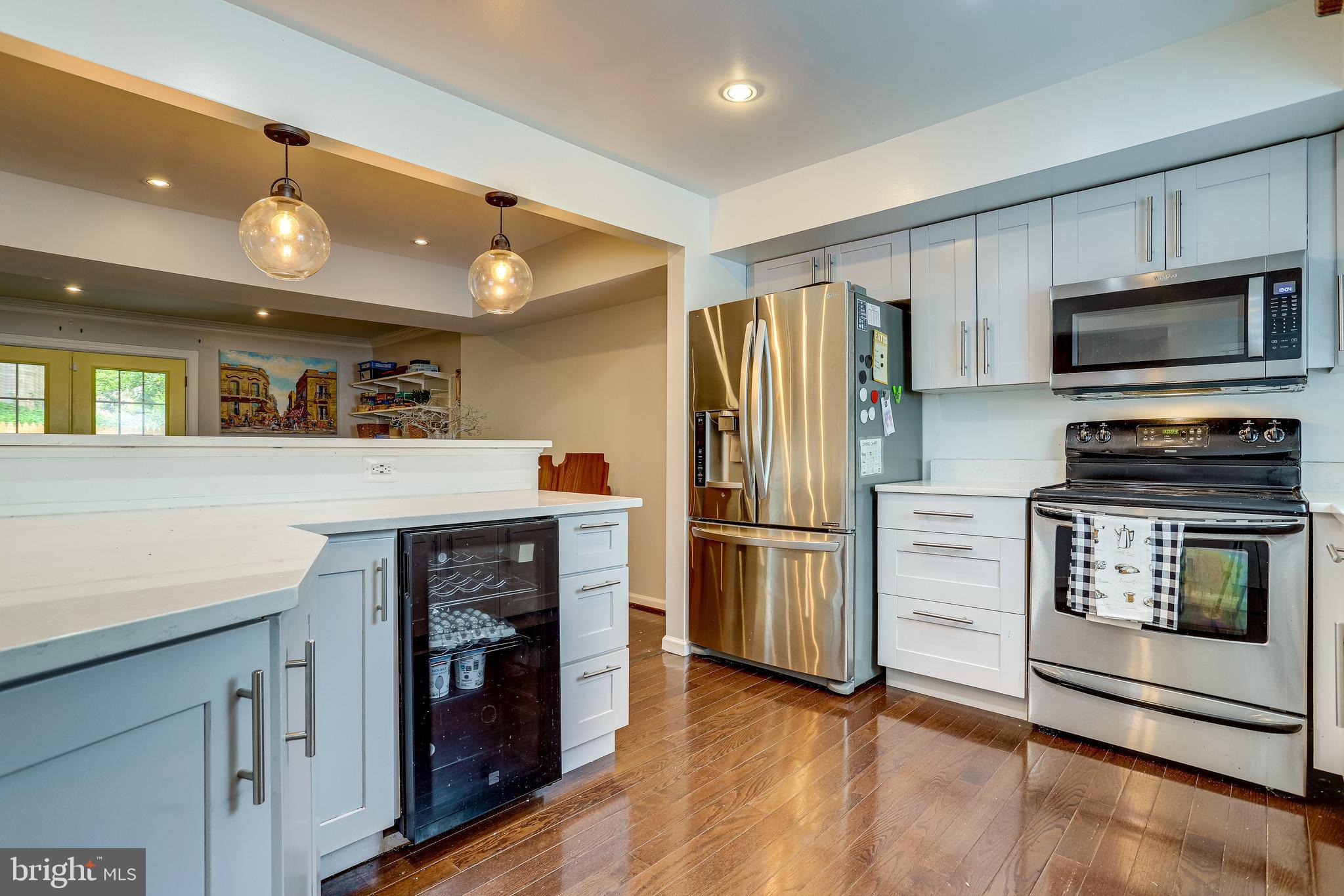 CARDINAL SQUARE - Residential