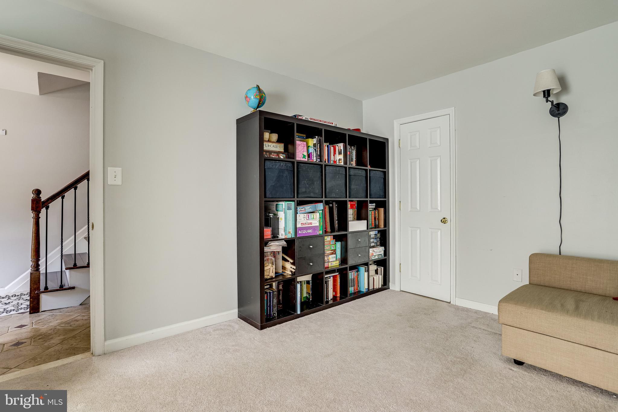 CARDINAL SQUARE - Residential