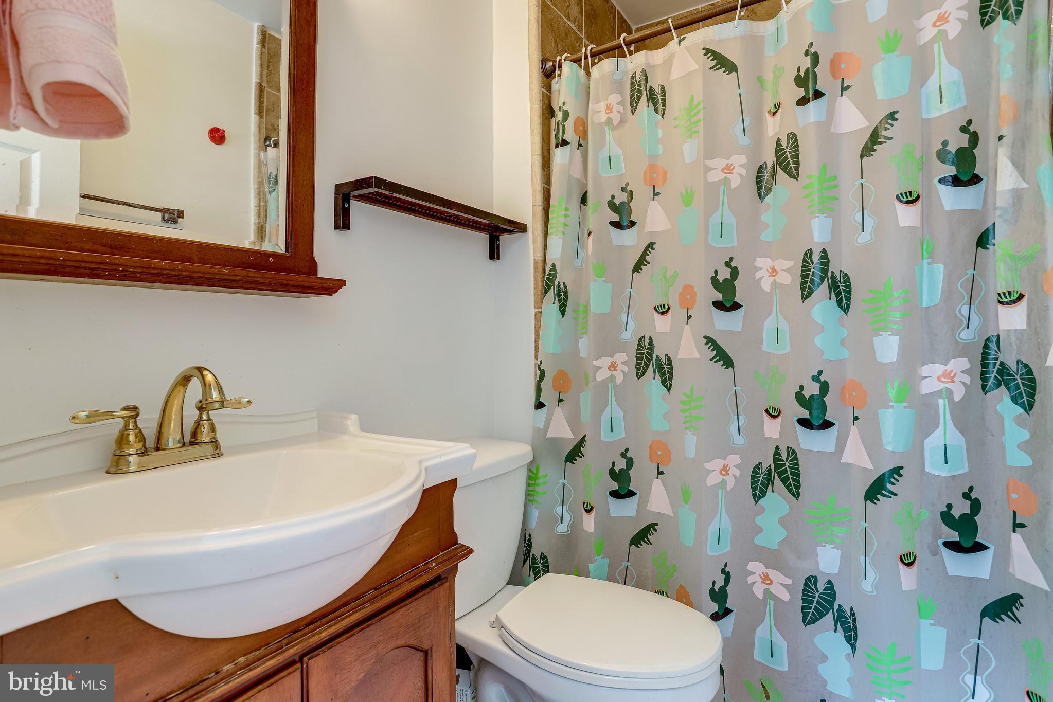 CARDINAL SQUARE - Residential