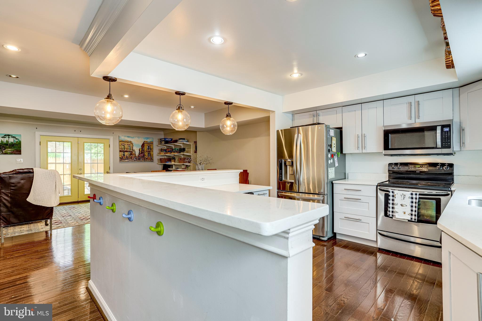 CARDINAL SQUARE - Residential