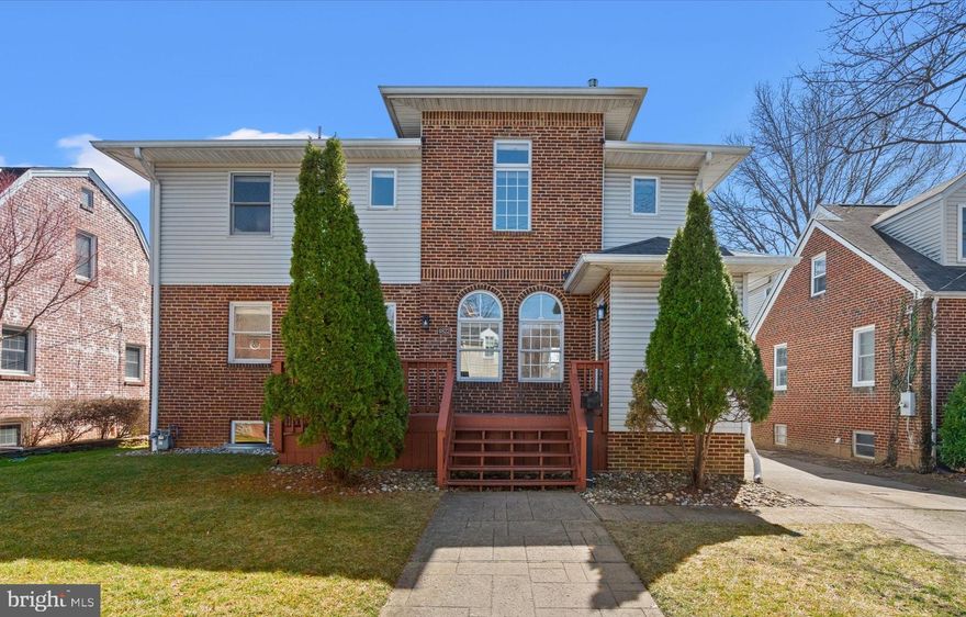 Beautifully updated and thoughtfully expanded home that seamlessly blends modern comforts with classic charm. This property offers a generous layout with 3 bedrooms and 2 bathrooms, providing ample space for both everyday living and entertaining.

The heart of the home is the fully updated kitchen, featuring high-end stainless steel appliances and countertops, custom cabinetry, and a large center island—perfect for both cooking enthusiasts and hosting gatherings. The main level offers an open-concept design with a cozy family room complete with a fireplace and an eat in kitchen creating an inviting atmosphere for all occasions.

The primary bedroom has a walk-in closet and an en-suite bathroom that includes a soaking tub and a separate shower. All bathrooms throughout the home have been tastefully updated with modern fixtures and high-quality finishes. The additional bedrooms upstairs are generously sized, providing ample closet space and flexibility.

This home is conveniently situated near top-rated schools, parks, shopping, and dining, with easy access to major commuter routes. Open House Saturday 1-3