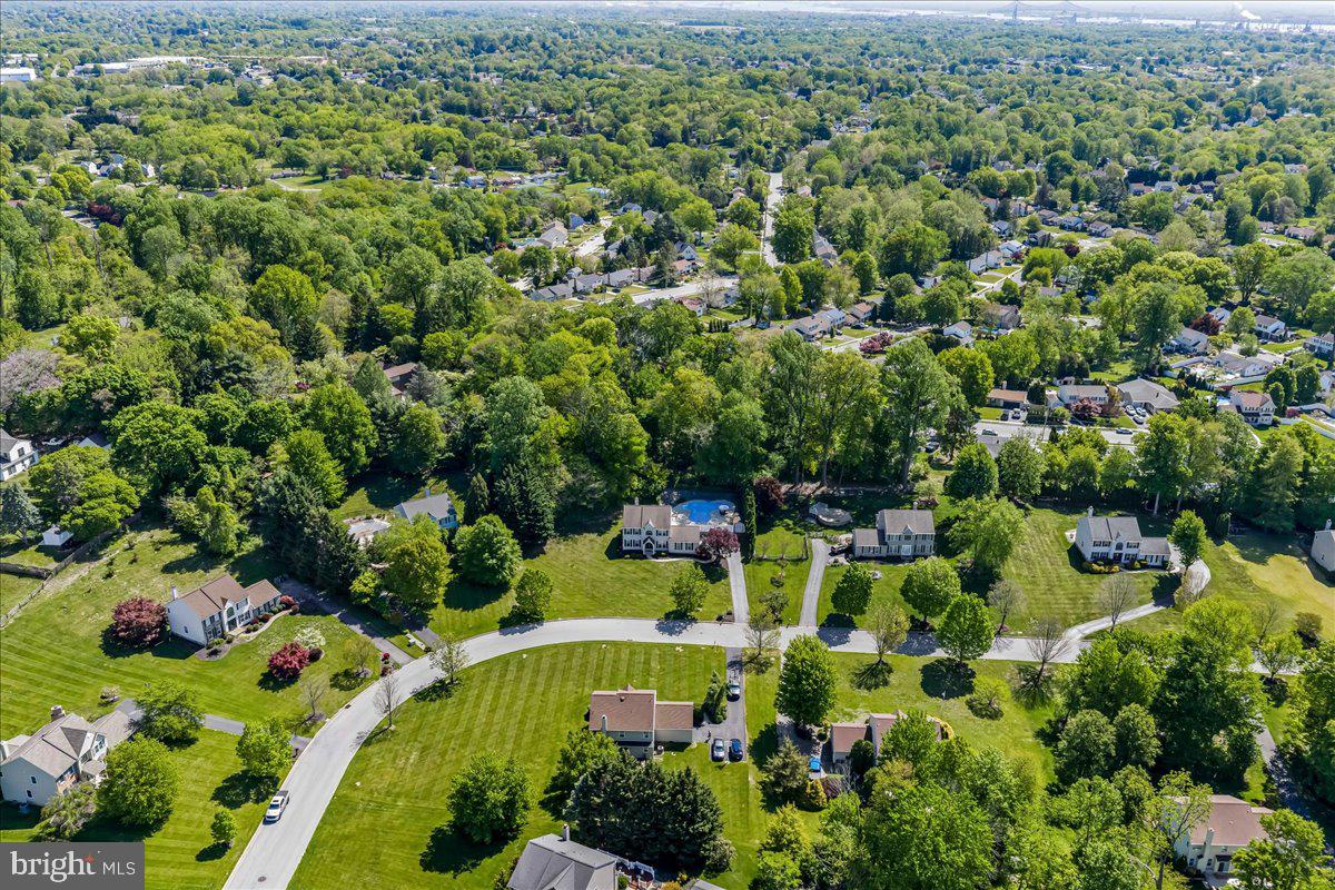 HIDDEN CREEK - Residential