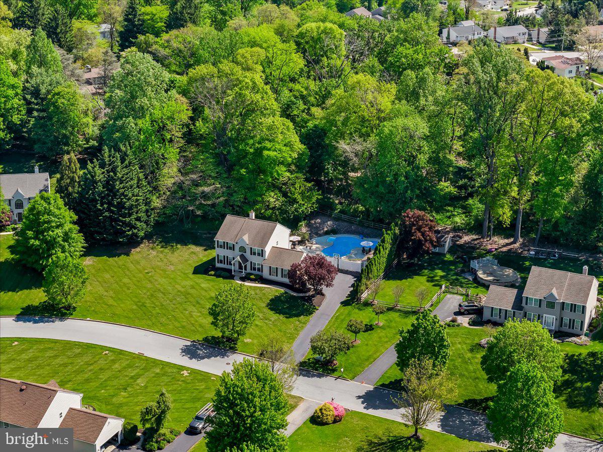 HIDDEN CREEK - Residential