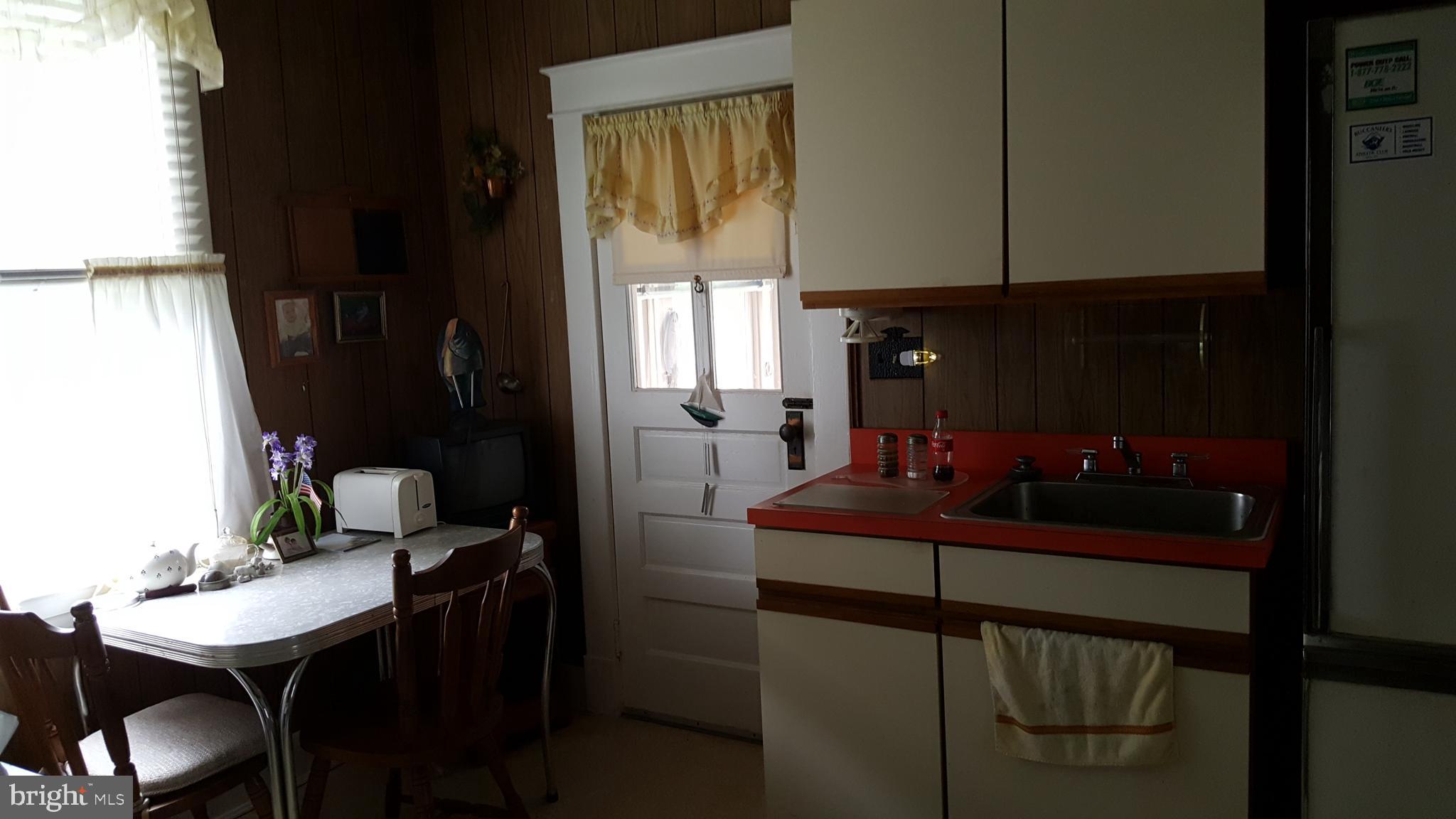 RIVIERA BEACH - Residential