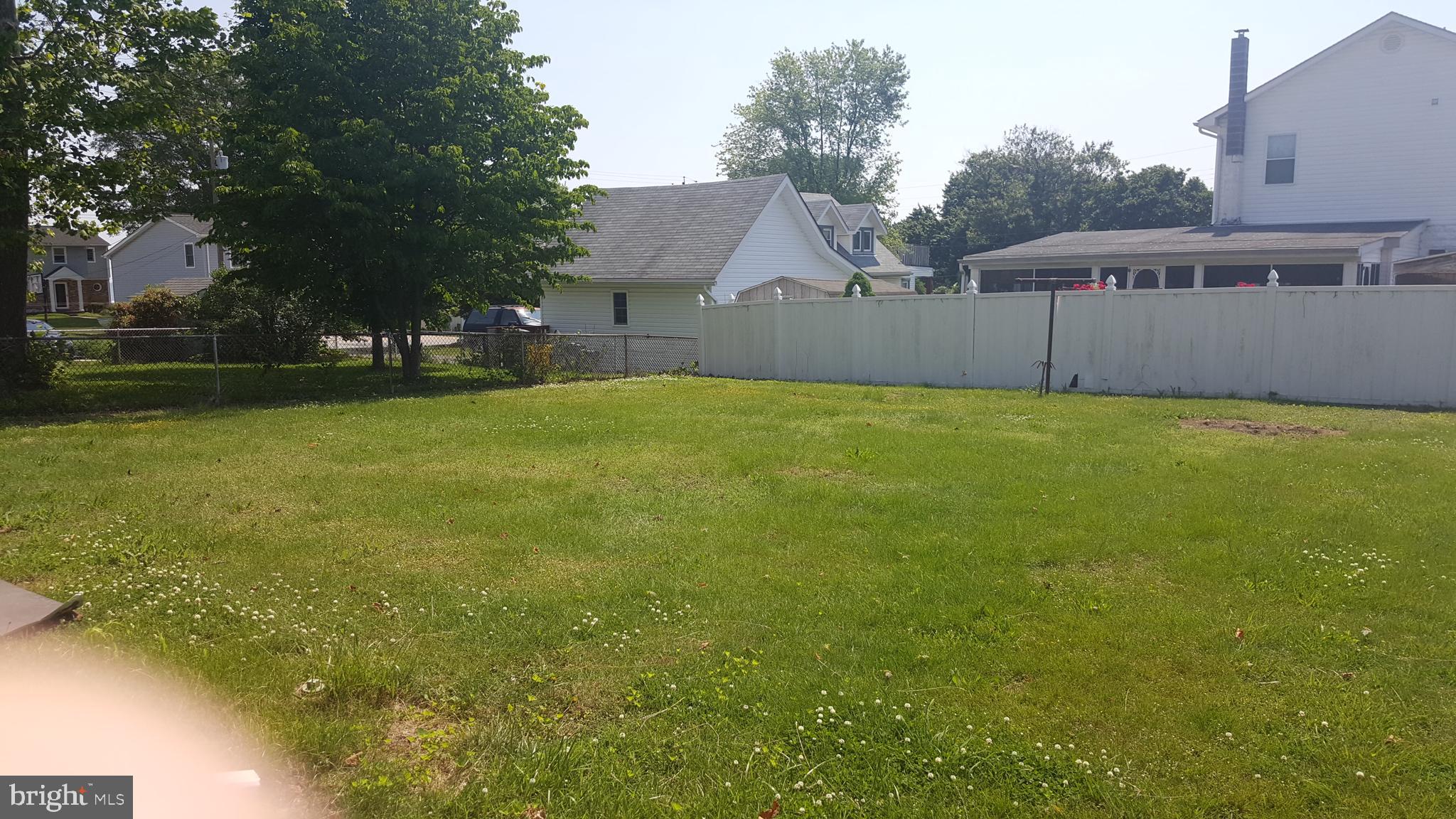 RIVIERA BEACH - Residential