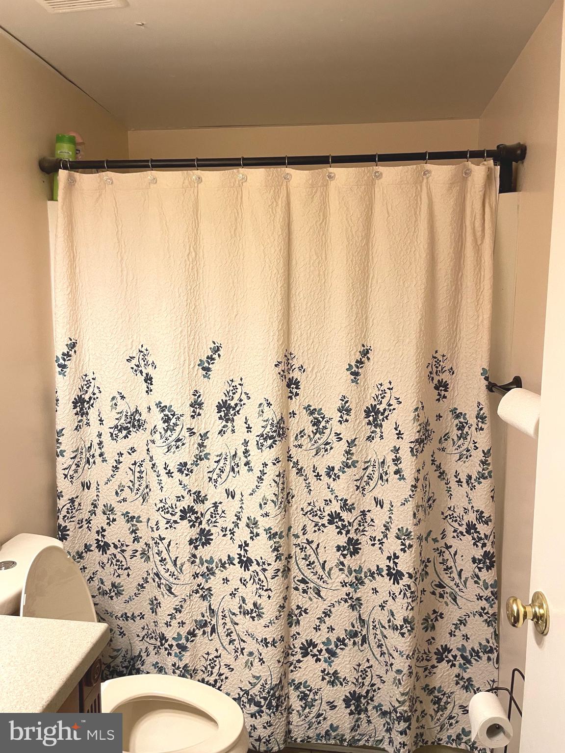 VILLAGE OF OWEN BROWN - Residential