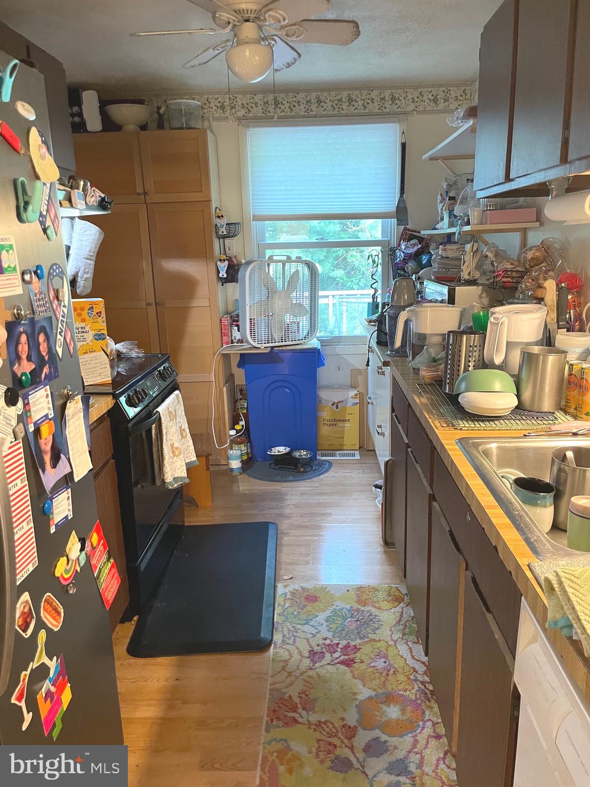 VILLAGE OF OWEN BROWN - Residential