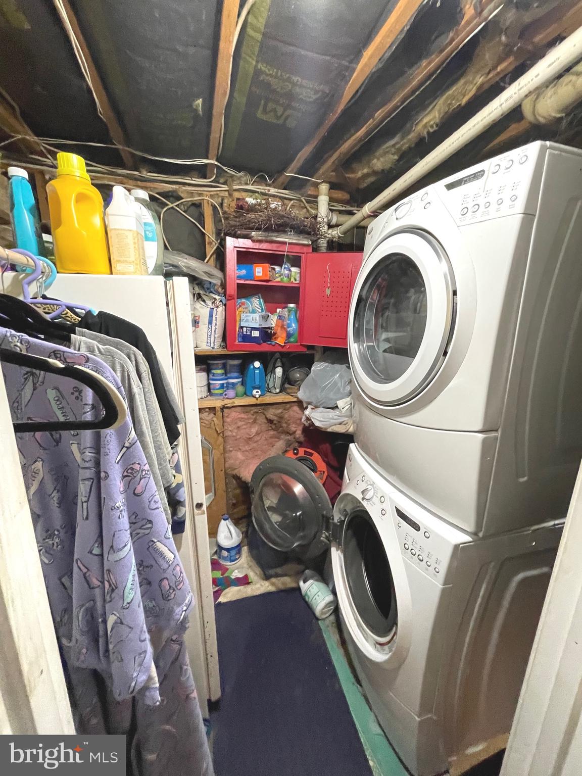 VILLAGE OF OWEN BROWN - Residential