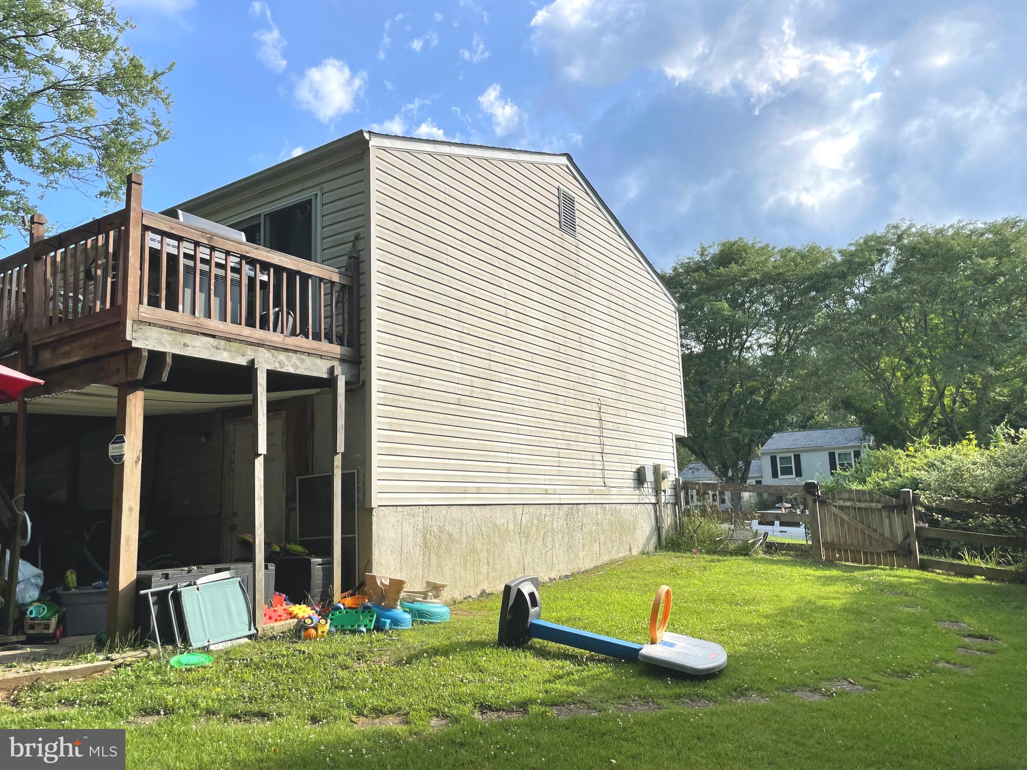 VILLAGE OF OWEN BROWN - Residential