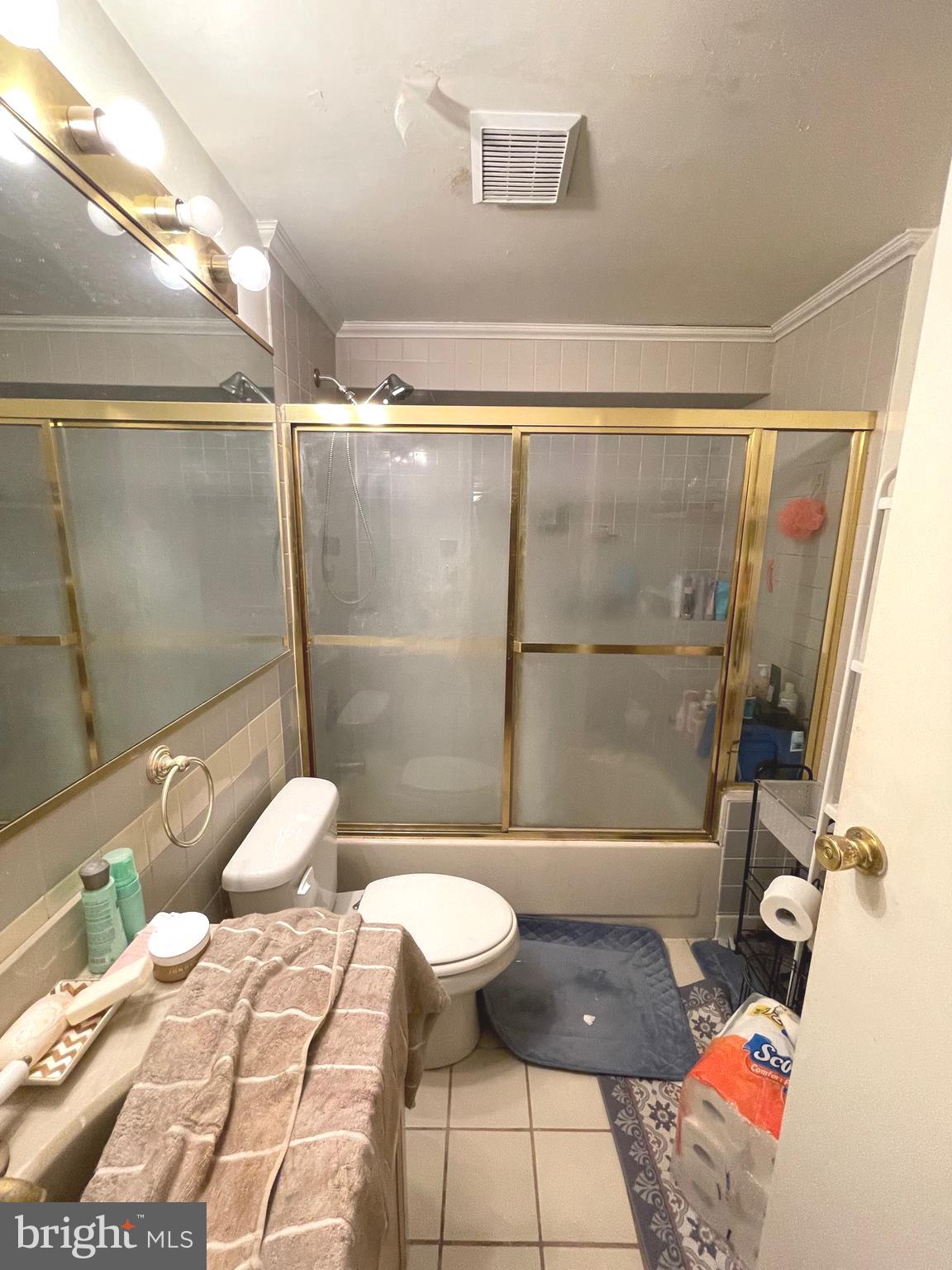 VILLAGE OF OWEN BROWN - Residential