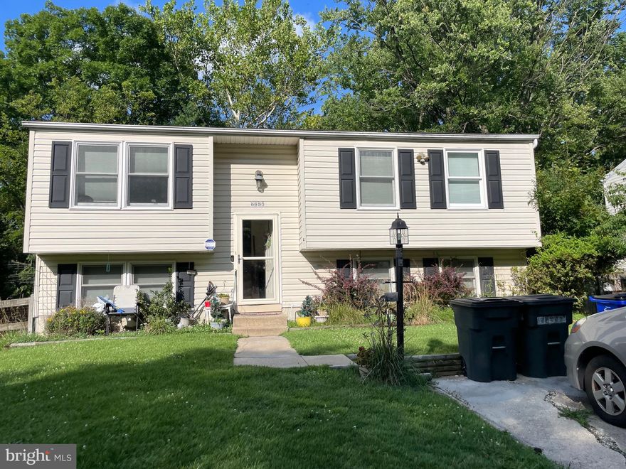 This is an assignment of contract sale-Agents bring your cash or conventional buyers/investors. Sold as-is, buyer and seller split closing costs. Open house 8/2/2023  and 8/3/23 from 5:30pm  to 7:30pm

Lovely split foyer in excellent condition with many updates done throughout the years. Amazing location. Property will be delivered vacant. Walk out basement above grade and was fully finished. Close to 2000sf of finished living space, central ac, large fenced yard, beautiful deck, all mechanicals in great order.